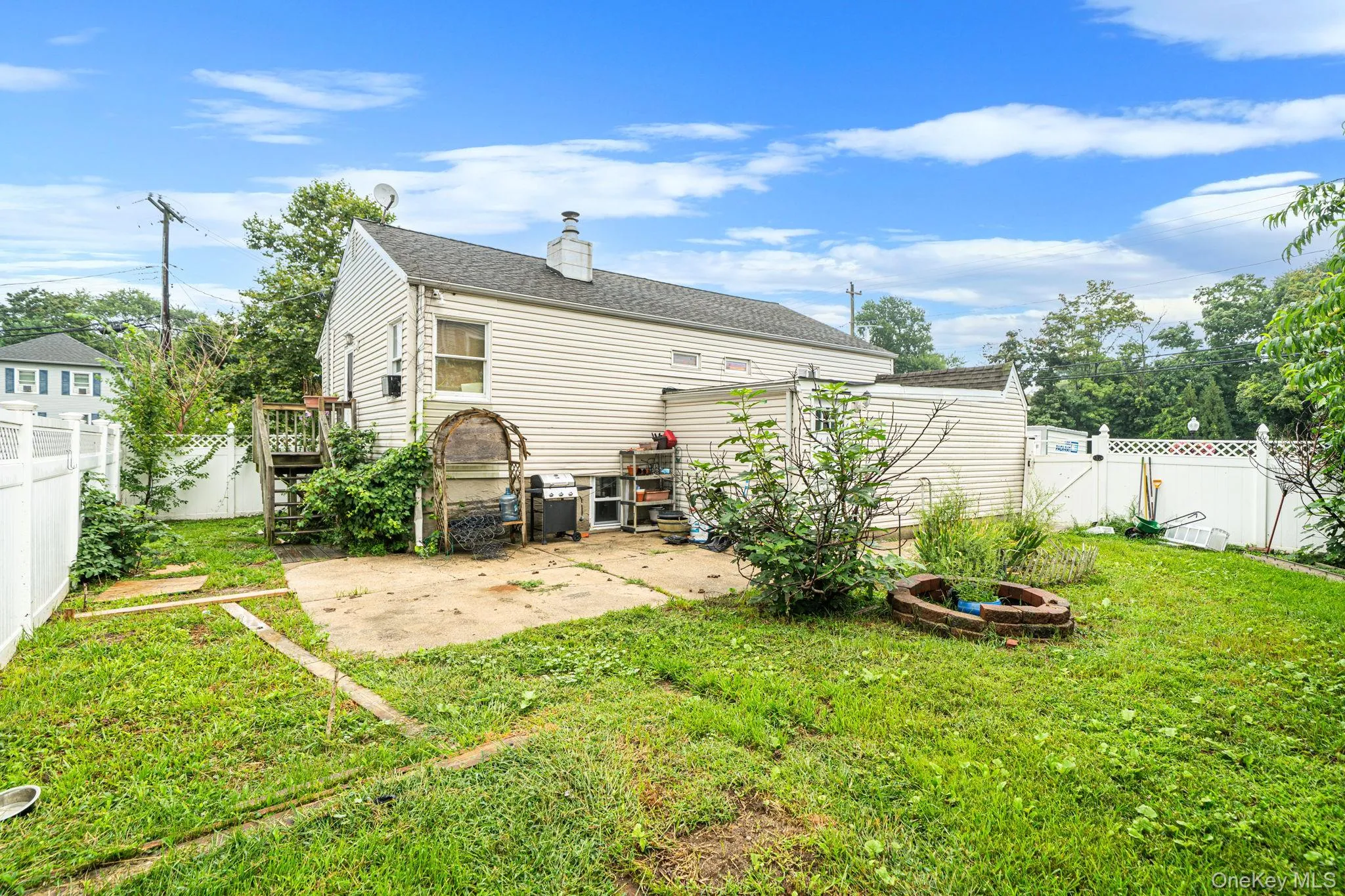 407 Main Street, Babylon, NY, 3 Bedrooms Bedrooms, 6 Rooms Rooms,2 BathroomsBathrooms,Residential,For Rent,Main,0,1046479 407 Main Street, Babylon, NY, 3 Bedrooms Bedrooms, 6 Rooms Rooms,2 BathroomsBathrooms,Residential,For Rent,Main,0,1046479