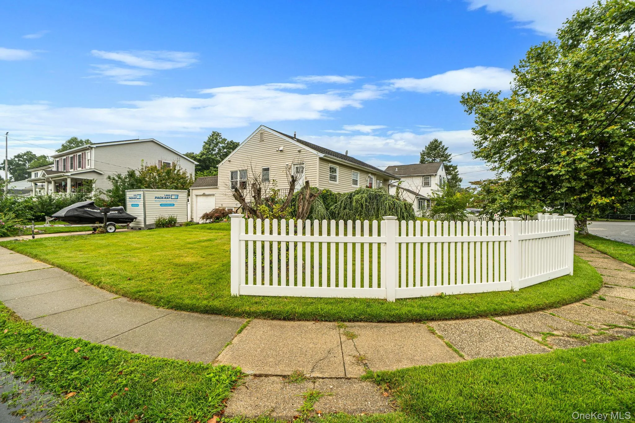 407 Main Street, Babylon, NY, 3 Bedrooms Bedrooms, 6 Rooms Rooms,2 BathroomsBathrooms,Residential,For Rent,Main,0,1046479 407 Main Street, Babylon, NY, 3 Bedrooms Bedrooms, 6 Rooms Rooms,2 BathroomsBathrooms,Residential,For Rent,Main,0,1046479