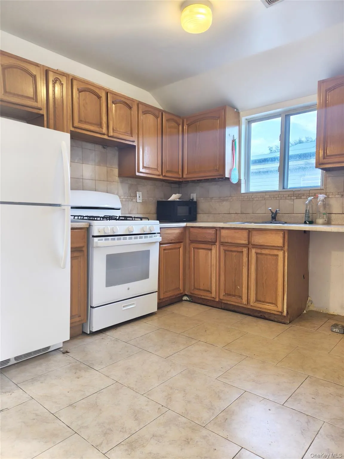 12819 146th Street, New York, NY, 3 Bedrooms Bedrooms, 7 Rooms Rooms,2 BathroomsBathrooms,Residential Lease,For Rent,146th,0,1046481 12819 146th Street, New York, NY, 3 Bedrooms Bedrooms, 7 Rooms Rooms,2 BathroomsBathrooms,Residential Lease,For Rent,146th,0,1046481