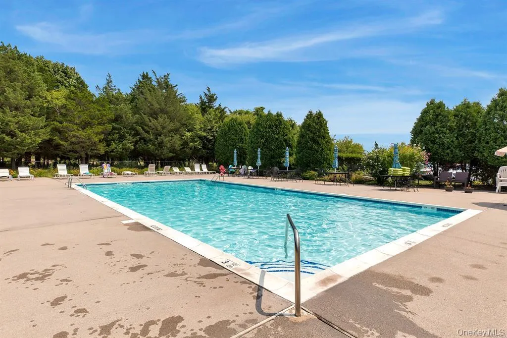 606 Willow Pond Drive, Riverhead, NY, 2 Bedrooms Bedrooms, 5 Rooms Rooms,2 BathroomsBathrooms,Residential,For Rent,Willow Pond,0,1046483 606 Willow Pond Drive, Riverhead, NY, 2 Bedrooms Bedrooms, 5 Rooms Rooms,2 BathroomsBathrooms,Residential,For Rent,Willow Pond,0,1046483