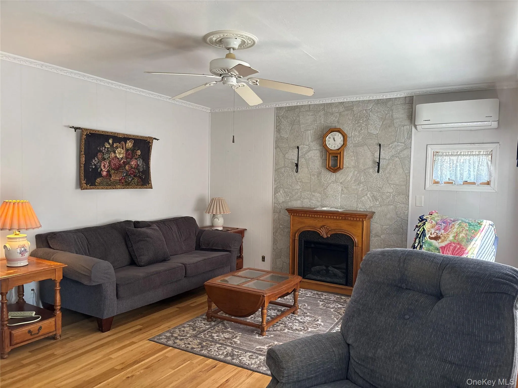 85 Harris Street, Brookhaven, NY, 3 Bedrooms Bedrooms, 7 Rooms Rooms,1 BathroomBathrooms,Residential,For Rent,Harris,0,1046489 85 Harris Street, Brookhaven, NY, 3 Bedrooms Bedrooms, 7 Rooms Rooms,1 BathroomBathrooms,Residential,For Rent,Harris,0,1046489
