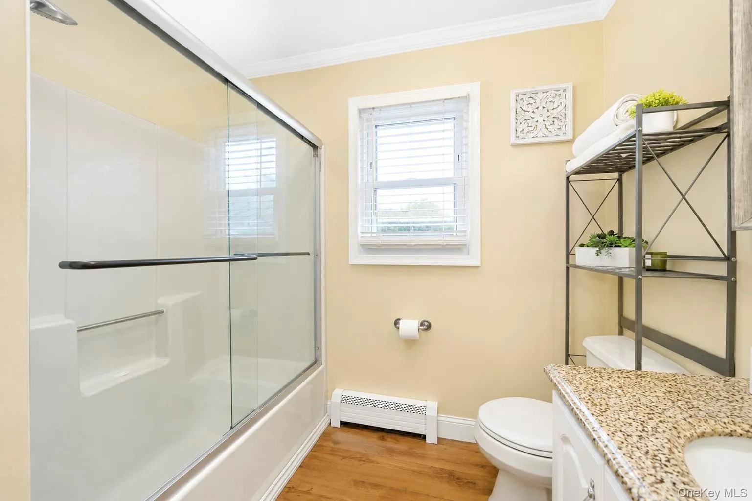 18 Hillcrest Road, Brookhaven, NY, 3 Bedrooms Bedrooms, 9 Rooms Rooms,1 BathroomBathrooms,Residential,For Rent,Hillcrest,0,1046492 18 Hillcrest Road, Brookhaven, NY, 3 Bedrooms Bedrooms, 9 Rooms Rooms,1 BathroomBathrooms,Residential,For Rent,Hillcrest,0,1046492