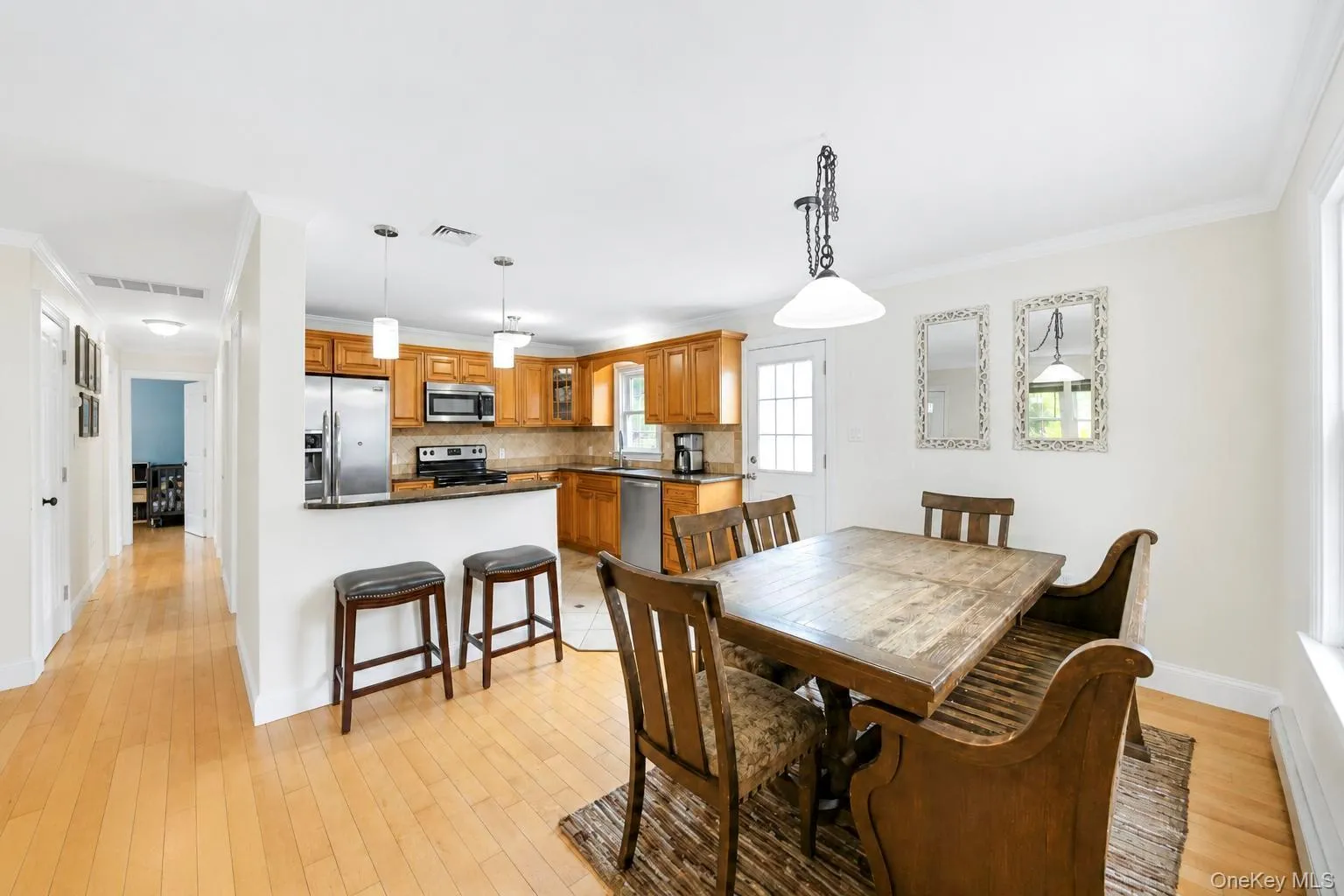 18 Hillcrest Road, Brookhaven, NY, 3 Bedrooms Bedrooms, 9 Rooms Rooms,1 BathroomBathrooms,Residential,For Rent,Hillcrest,0,1046492 18 Hillcrest Road, Brookhaven, NY, 3 Bedrooms Bedrooms, 9 Rooms Rooms,1 BathroomBathrooms,Residential,For Rent,Hillcrest,0,1046492