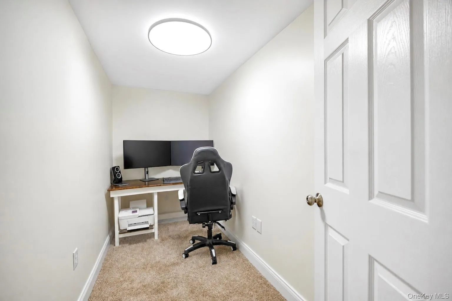18 Hillcrest Road, Brookhaven, NY, 3 Bedrooms Bedrooms, 9 Rooms Rooms,1 BathroomBathrooms,Residential,For Rent,Hillcrest,0,1046492 18 Hillcrest Road, Brookhaven, NY, 3 Bedrooms Bedrooms, 9 Rooms Rooms,1 BathroomBathrooms,Residential,For Rent,Hillcrest,0,1046492