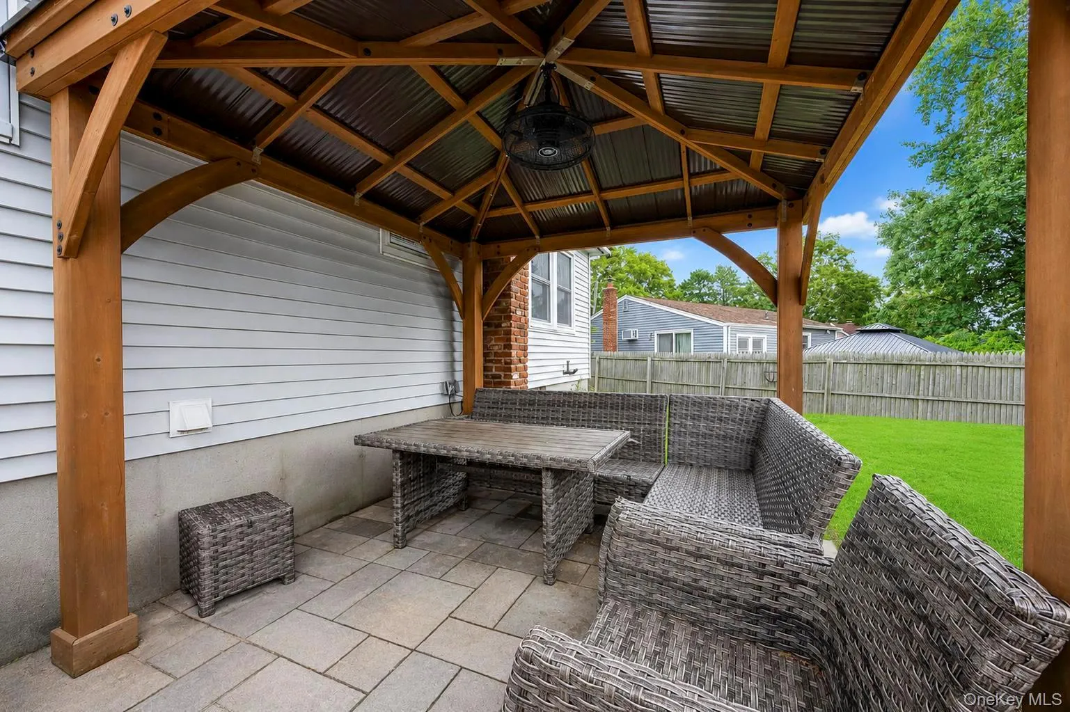 18 Hillcrest Road, Brookhaven, NY, 3 Bedrooms Bedrooms, 9 Rooms Rooms,1 BathroomBathrooms,Residential,For Rent,Hillcrest,0,1046492 18 Hillcrest Road, Brookhaven, NY, 3 Bedrooms Bedrooms, 9 Rooms Rooms,1 BathroomBathrooms,Residential,For Rent,Hillcrest,0,1046492
