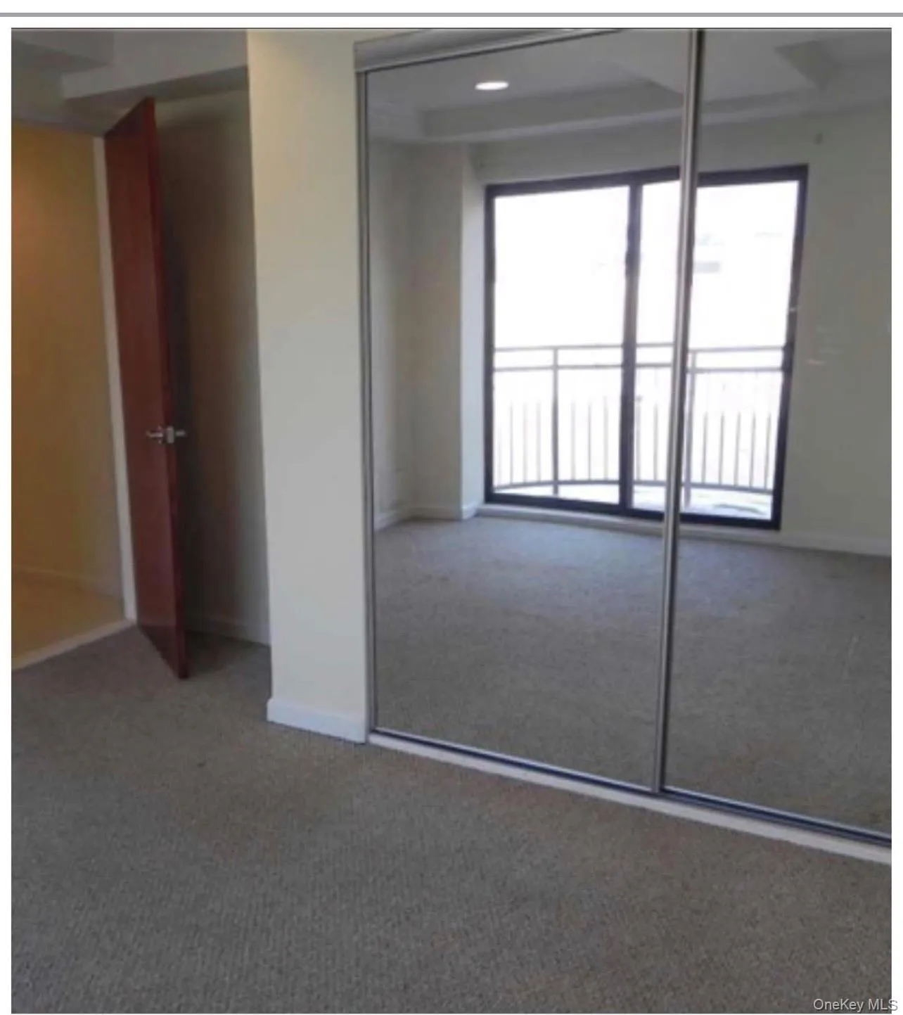 4 Chelsea Place, North Hempstead, NY, 2 Bedrooms Bedrooms, 5 Rooms Rooms,2 BathroomsBathrooms,Residential Lease,For Rent,Chelsea,0,1046496 4 Chelsea Place, North Hempstead, NY, 2 Bedrooms Bedrooms, 5 Rooms Rooms,2 BathroomsBathrooms,Residential Lease,For Rent,Chelsea,0,1046496