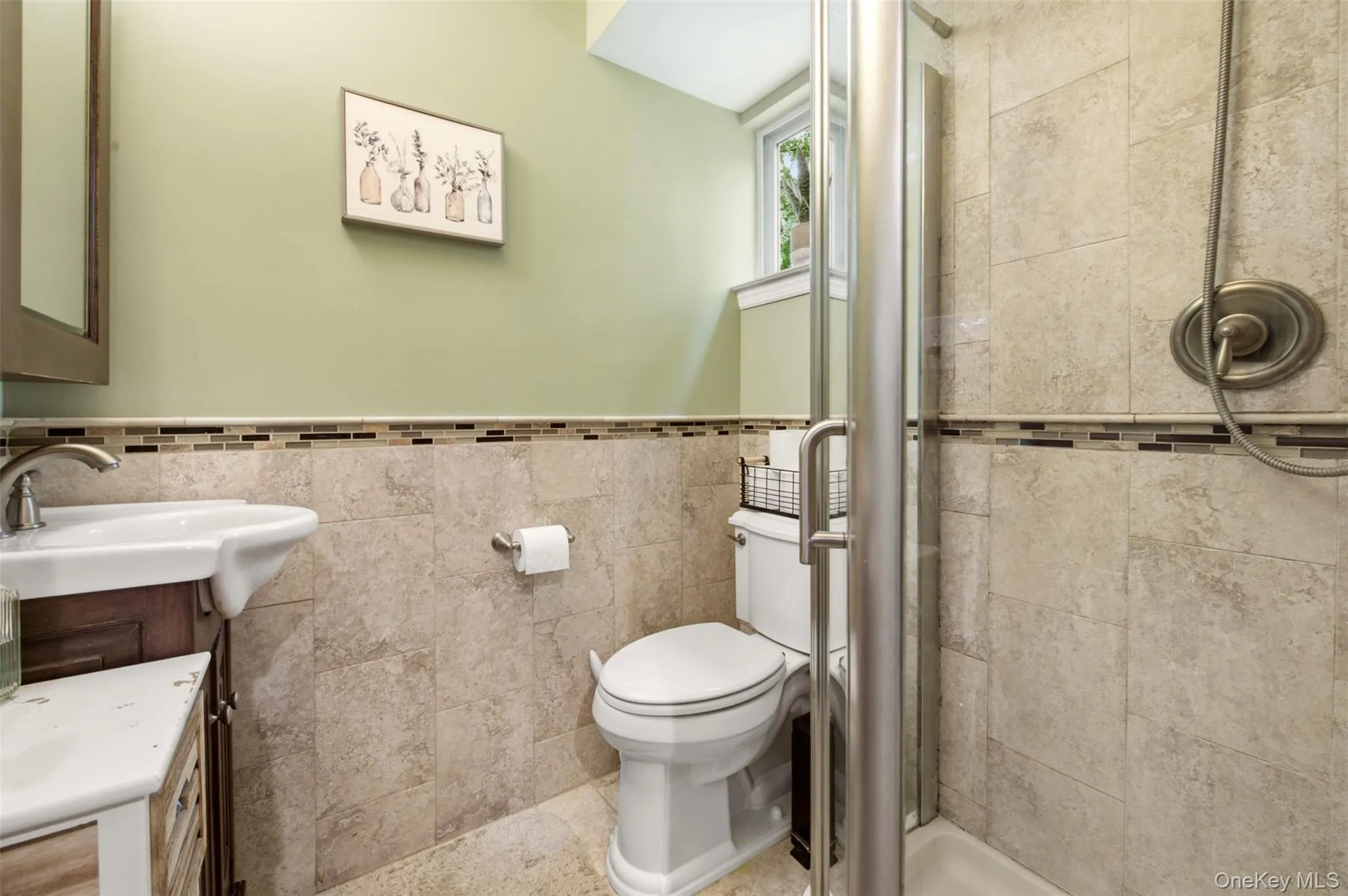 17 Jerome Street, Smithtown, NY, 4 Bedrooms Bedrooms, 8 Rooms Rooms,2 BathroomsBathrooms,Residential Lease,For Rent,Jerome,0,1046497 17 Jerome Street, Smithtown, NY, 4 Bedrooms Bedrooms, 8 Rooms Rooms,2 BathroomsBathrooms,Residential Lease,For Rent,Jerome,0,1046497