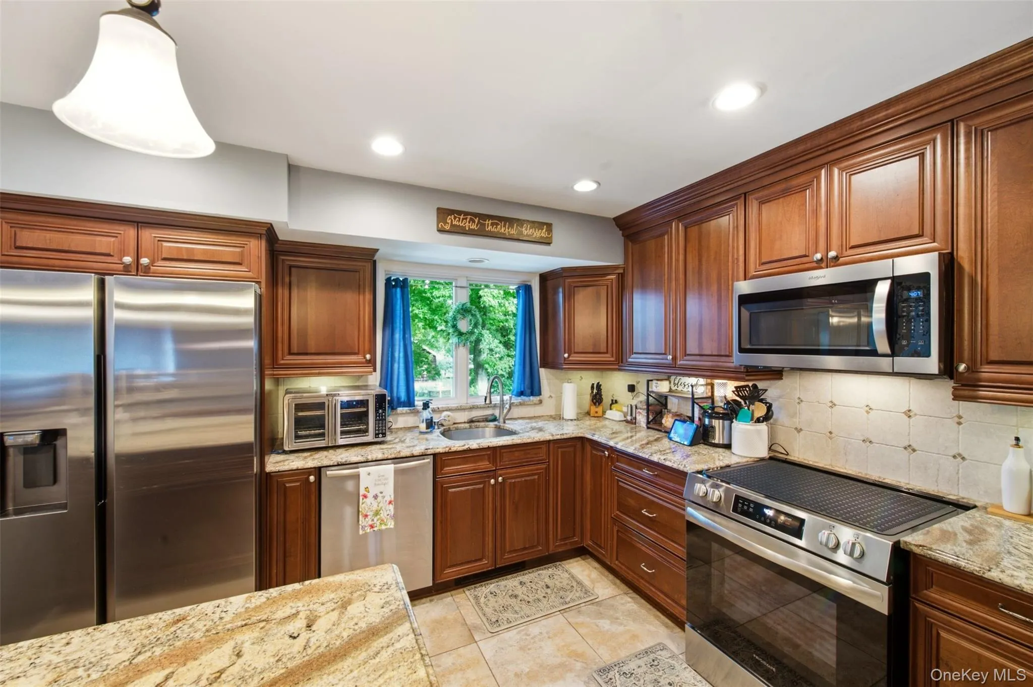 17 Jerome Street, Smithtown, NY, 4 Bedrooms Bedrooms, 8 Rooms Rooms,2 BathroomsBathrooms,Residential Lease,For Rent,Jerome,0,1046497 17 Jerome Street, Smithtown, NY, 4 Bedrooms Bedrooms, 8 Rooms Rooms,2 BathroomsBathrooms,Residential Lease,For Rent,Jerome,0,1046497