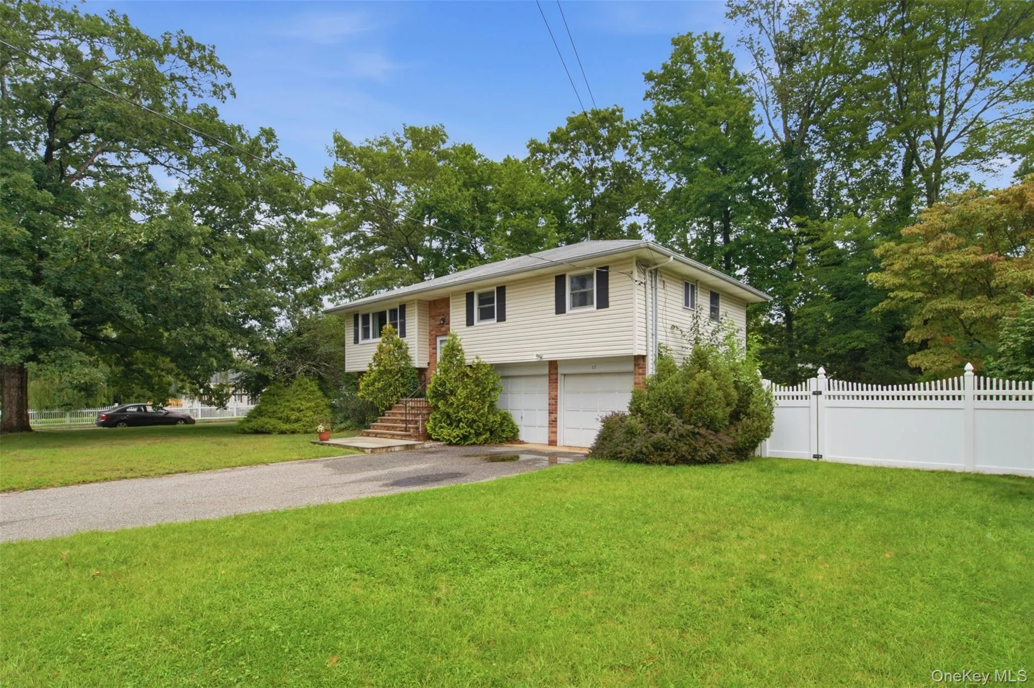 17 Jerome Street, Smithtown, NY, 4 Bedrooms Bedrooms, 8 Rooms Rooms,2 BathroomsBathrooms,Residential Lease,For Rent,Jerome,0,1046497 17 Jerome Street, Smithtown, NY, 4 Bedrooms Bedrooms, 8 Rooms Rooms,2 BathroomsBathrooms,Residential Lease,For Rent,Jerome,0,1046497