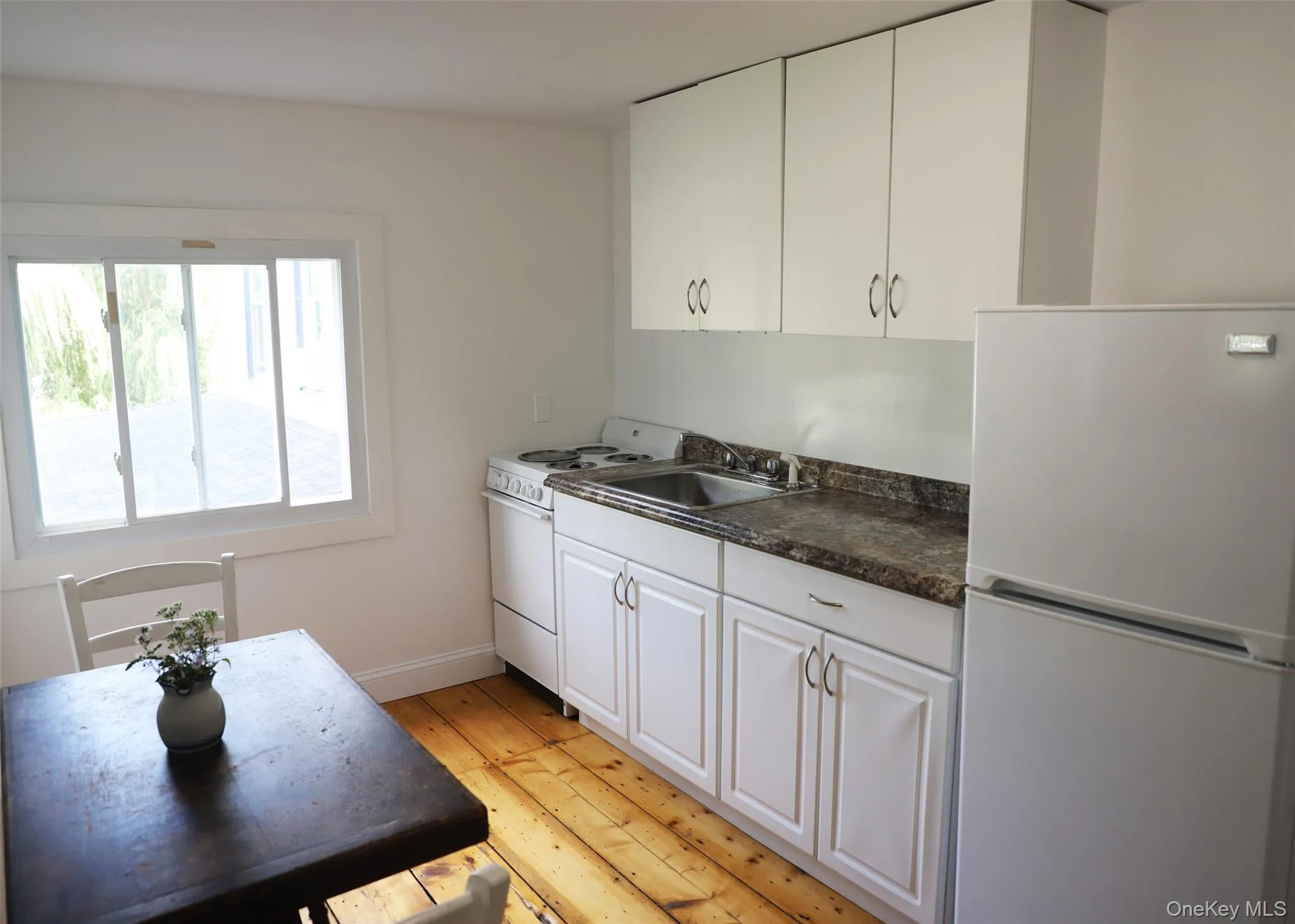 3361 Rt-23A, Catskill, NY, 7 Bedrooms Bedrooms, 7 Rooms Rooms,5 BathroomsBathrooms,Residential,For Rent,Rt-23A,0,1046500 3361 Rt-23A, Catskill, NY, 7 Bedrooms Bedrooms, 7 Rooms Rooms,5 BathroomsBathrooms,Residential,For Rent,Rt-23A,0,1046500