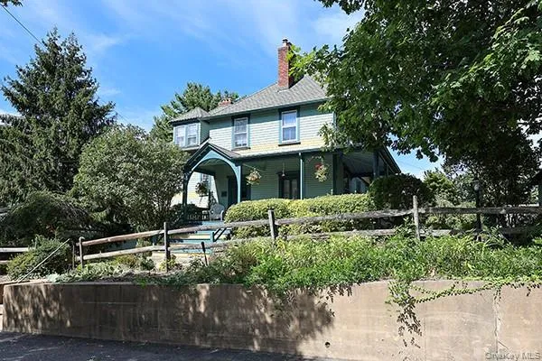 332 Franklin Avenue, Oyster Bay, NY, 1 Bedroom Bedrooms, 3 Rooms Rooms,1 BathroomBathrooms,Residential Lease,For Rent,Franklin,0,1046508 332 Franklin Avenue, Oyster Bay, NY, 1 Bedroom Bedrooms, 3 Rooms Rooms,1 BathroomBathrooms,Residential Lease,For Rent,Franklin,0,1046508