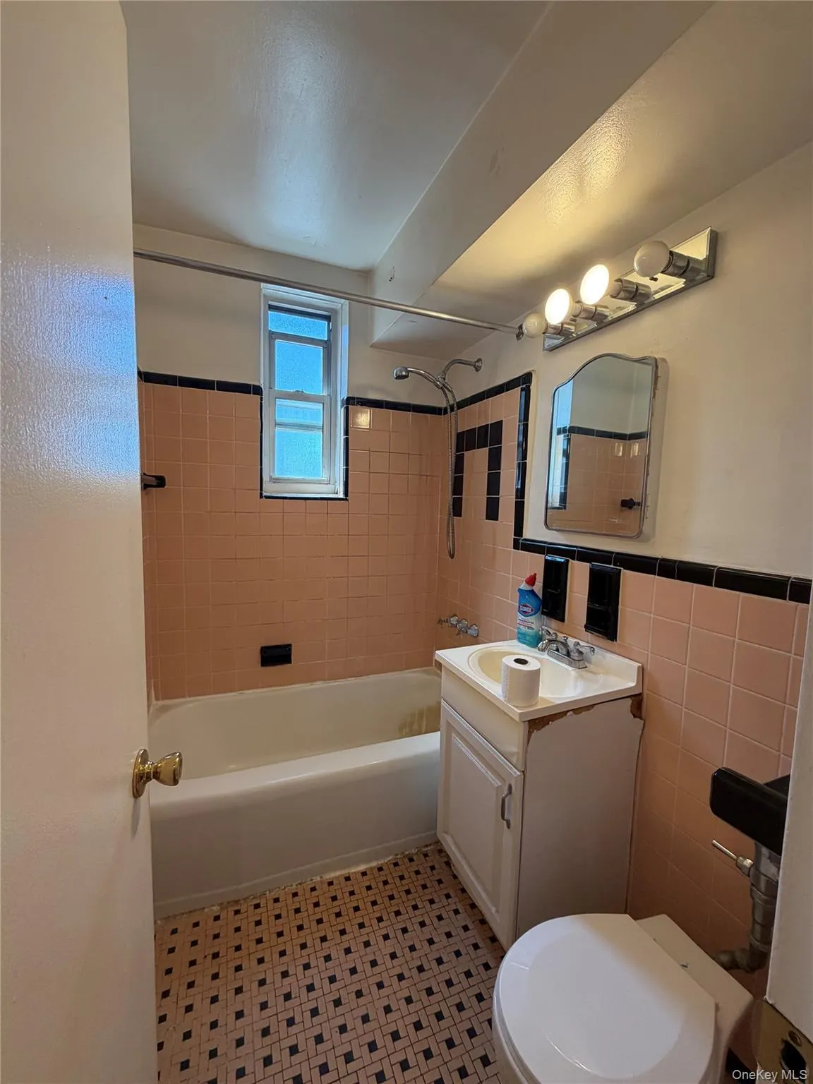 42-45 Kissena Boulevard, New York, NY, 1 Room Rooms,1 BathroomBathrooms,Residential,For Rent,Kissena Boulevard,0,1046511 42-45 Kissena Boulevard, New York, NY, 1 Room Rooms,1 BathroomBathrooms,Residential,For Rent,Kissena Boulevard,0,1046511