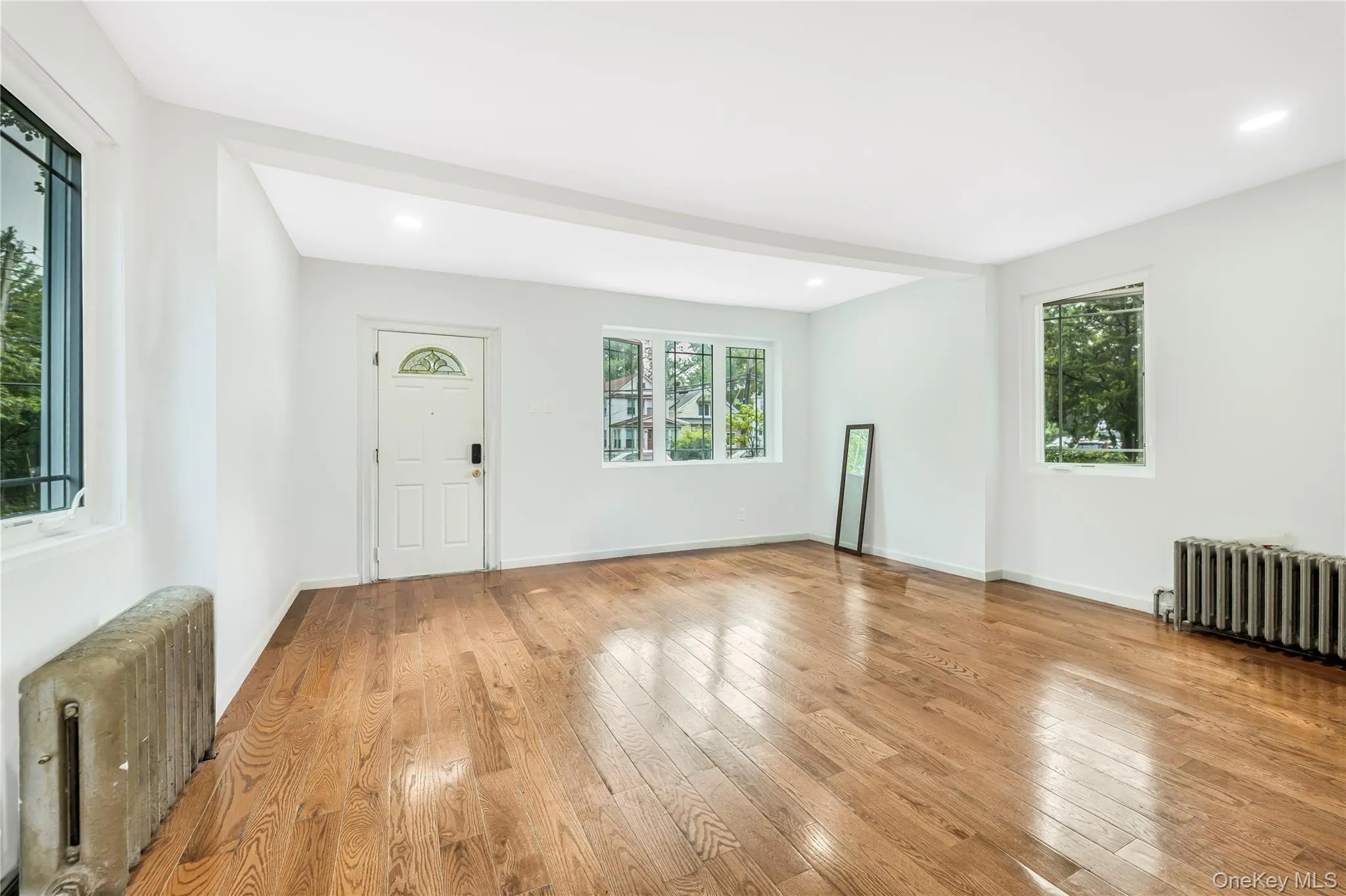 1963 Obrien Avenue, New York, NY, 3 Bedrooms Bedrooms, 9 Rooms Rooms,2 BathroomsBathrooms,Residential,For Rent,Obrien,0,1046513 1963 Obrien Avenue, New York, NY, 3 Bedrooms Bedrooms, 9 Rooms Rooms,2 BathroomsBathrooms,Residential,For Rent,Obrien,0,1046513