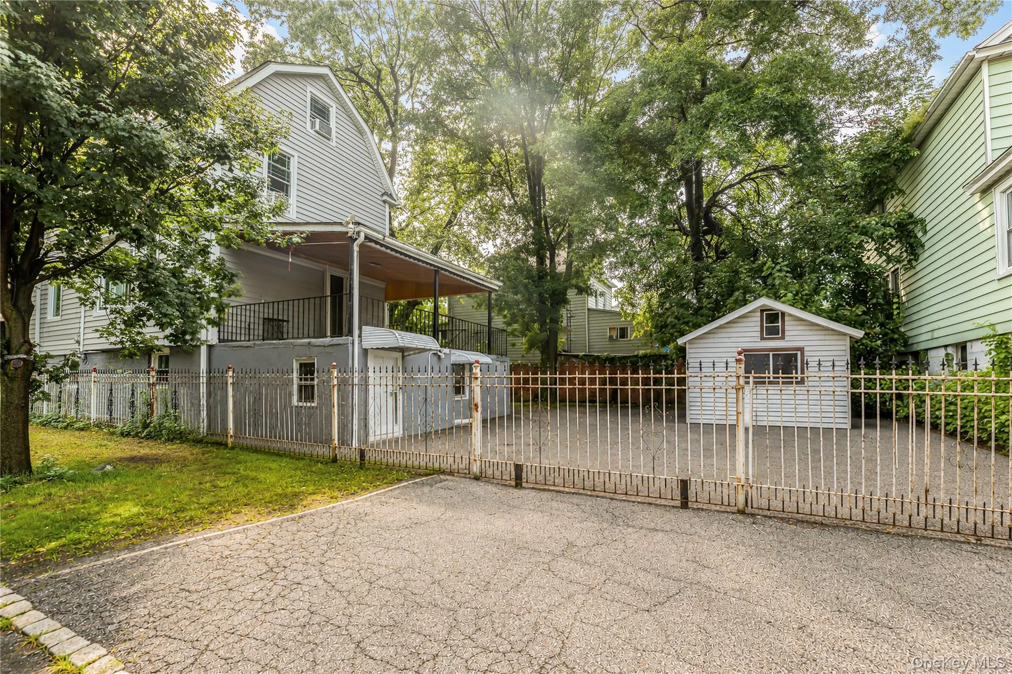 1963 Obrien Avenue, New York, NY, 3 Bedrooms Bedrooms, 9 Rooms Rooms,2 BathroomsBathrooms,Residential,For Rent,Obrien,0,1046513 1963 Obrien Avenue, New York, NY, 3 Bedrooms Bedrooms, 9 Rooms Rooms,2 BathroomsBathrooms,Residential,For Rent,Obrien,0,1046513