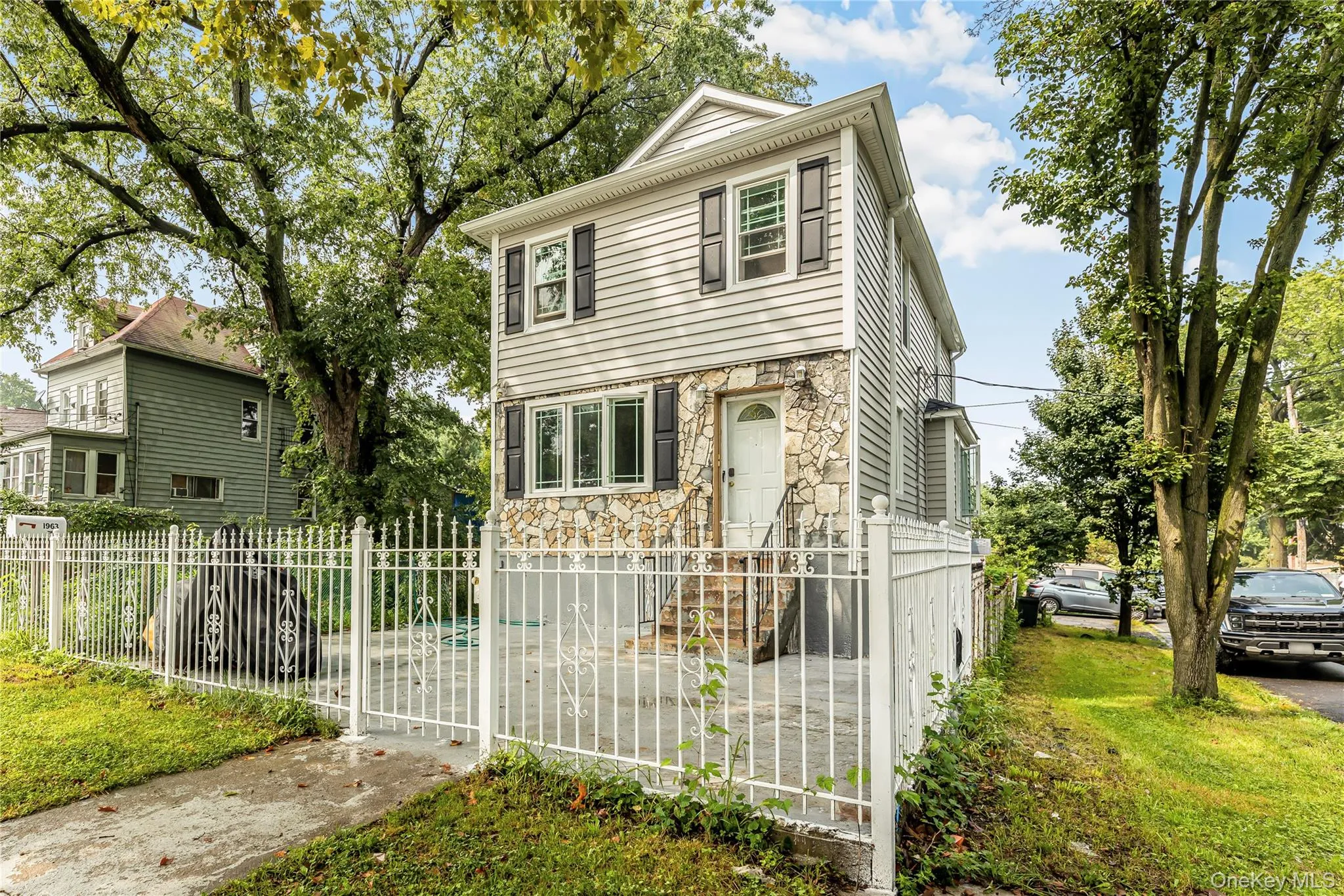 1963 Obrien Avenue, New York, NY, 3 Bedrooms Bedrooms, 9 Rooms Rooms,2 BathroomsBathrooms,Residential,For Rent,Obrien,0,1046513 1963 Obrien Avenue, New York, NY, 3 Bedrooms Bedrooms, 9 Rooms Rooms,2 BathroomsBathrooms,Residential,For Rent,Obrien,0,1046513