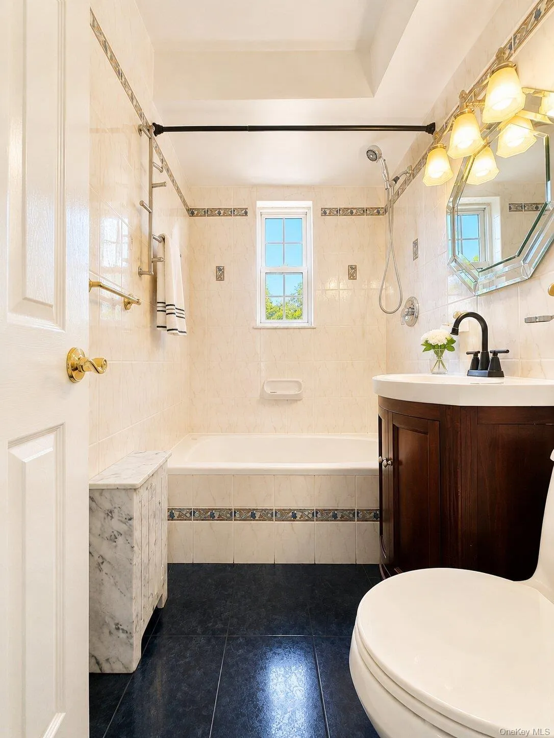 2130 Batchelder Street, New York, NY, 2 Bedrooms Bedrooms, 6 Rooms Rooms,2 BathroomsBathrooms,Residential,For Rent,Batchelder,0,1046520 2130 Batchelder Street, New York, NY, 2 Bedrooms Bedrooms, 6 Rooms Rooms,2 BathroomsBathrooms,Residential,For Rent,Batchelder,0,1046520