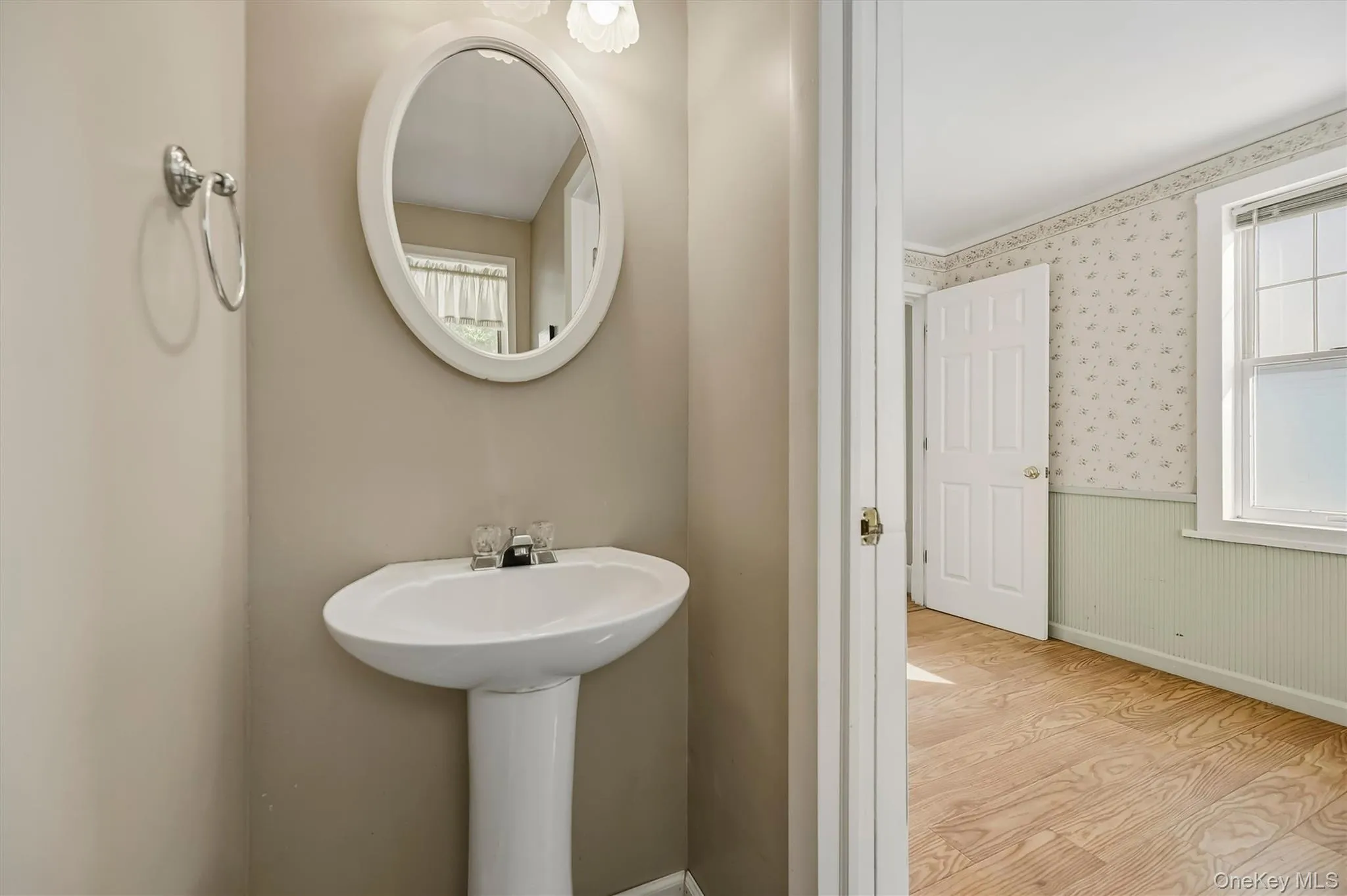 167 Main Street, Port Jervis, NY, 3 Bedrooms Bedrooms, 7 Rooms Rooms,1 BathroomBathrooms,Residential,For Rent,Main,0,1046521 167 Main Street, Port Jervis, NY, 3 Bedrooms Bedrooms, 7 Rooms Rooms,1 BathroomBathrooms,Residential,For Rent,Main,0,1046521