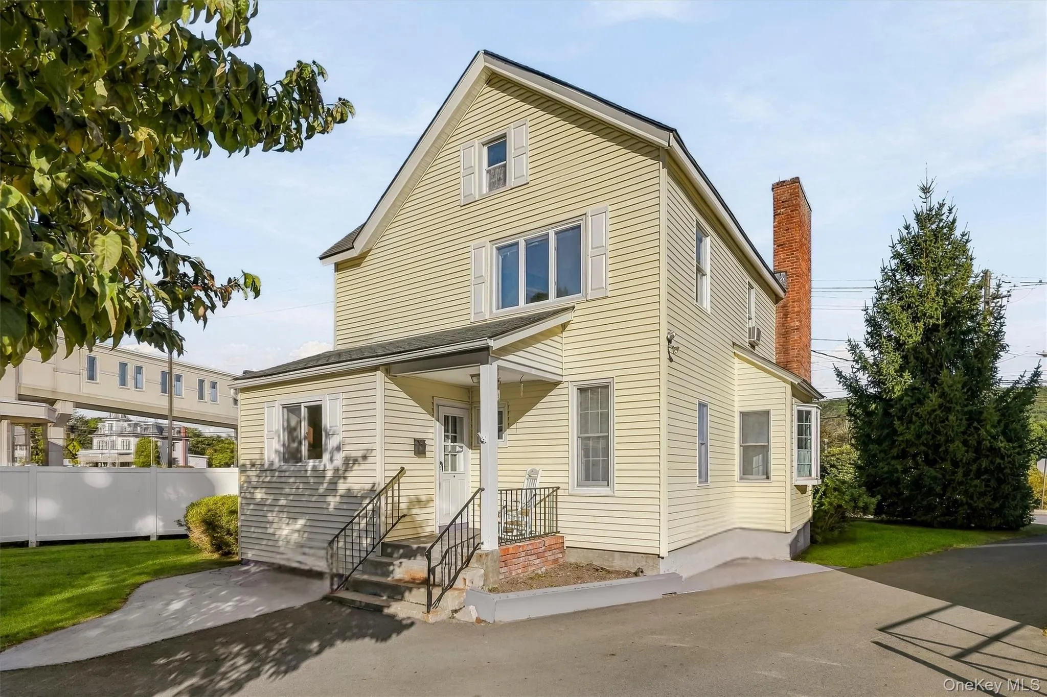 167 Main Street, Port Jervis, NY, 3 Bedrooms Bedrooms, 7 Rooms Rooms,1 BathroomBathrooms,Residential,For Rent,Main,0,1046521 167 Main Street, Port Jervis, NY, 3 Bedrooms Bedrooms, 7 Rooms Rooms,1 BathroomBathrooms,Residential,For Rent,Main,0,1046521