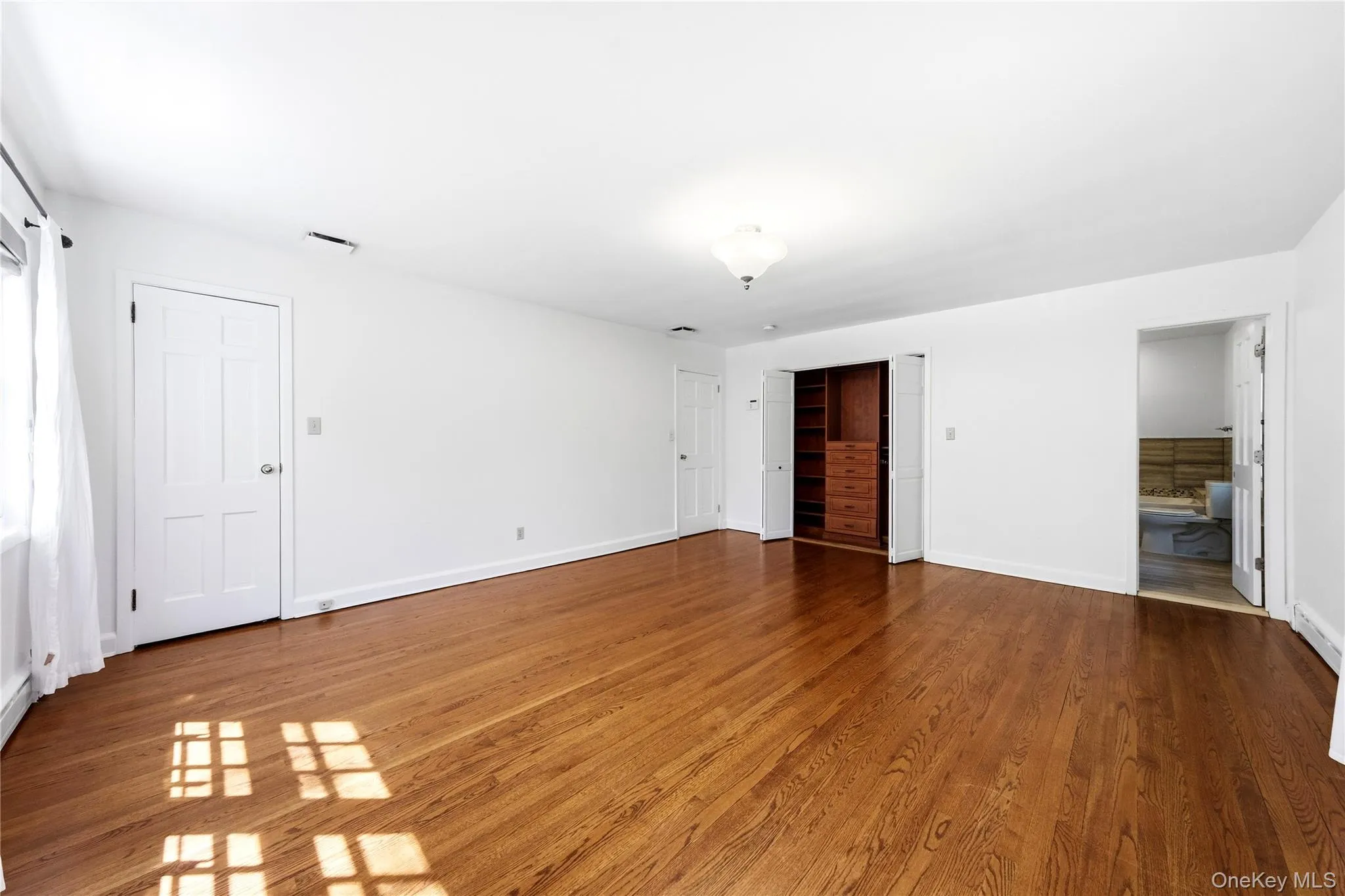 505 Bryant Avenue, North Hempstead, NY, 4 Bedrooms Bedrooms, 9 Rooms Rooms,2 BathroomsBathrooms,Residential Lease,For Rent,Bryant,0,1046524 505 Bryant Avenue, North Hempstead, NY, 4 Bedrooms Bedrooms, 9 Rooms Rooms,2 BathroomsBathrooms,Residential Lease,For Rent,Bryant,0,1046524