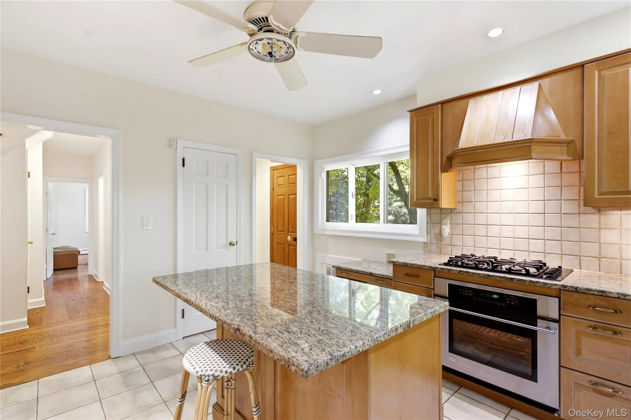 505 Bryant Avenue, North Hempstead, NY, 4 Bedrooms Bedrooms, 9 Rooms Rooms,2 BathroomsBathrooms,Residential Lease,For Rent,Bryant,0,1046524 505 Bryant Avenue, North Hempstead, NY, 4 Bedrooms Bedrooms, 9 Rooms Rooms,2 BathroomsBathrooms,Residential Lease,For Rent,Bryant,0,1046524