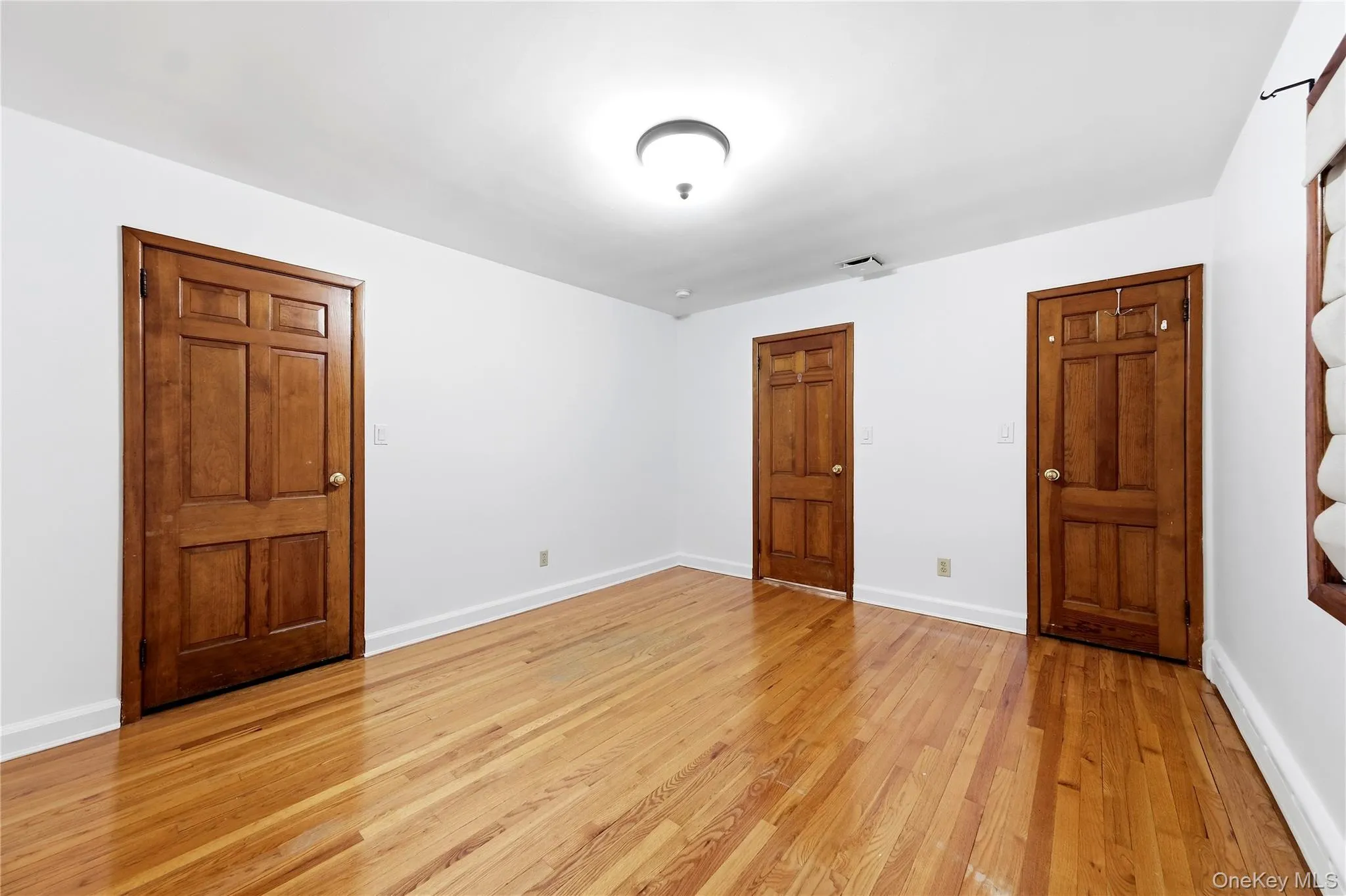 505 Bryant Avenue, North Hempstead, NY, 4 Bedrooms Bedrooms, 9 Rooms Rooms,2 BathroomsBathrooms,Residential Lease,For Rent,Bryant,0,1046524 505 Bryant Avenue, North Hempstead, NY, 4 Bedrooms Bedrooms, 9 Rooms Rooms,2 BathroomsBathrooms,Residential Lease,For Rent,Bryant,0,1046524