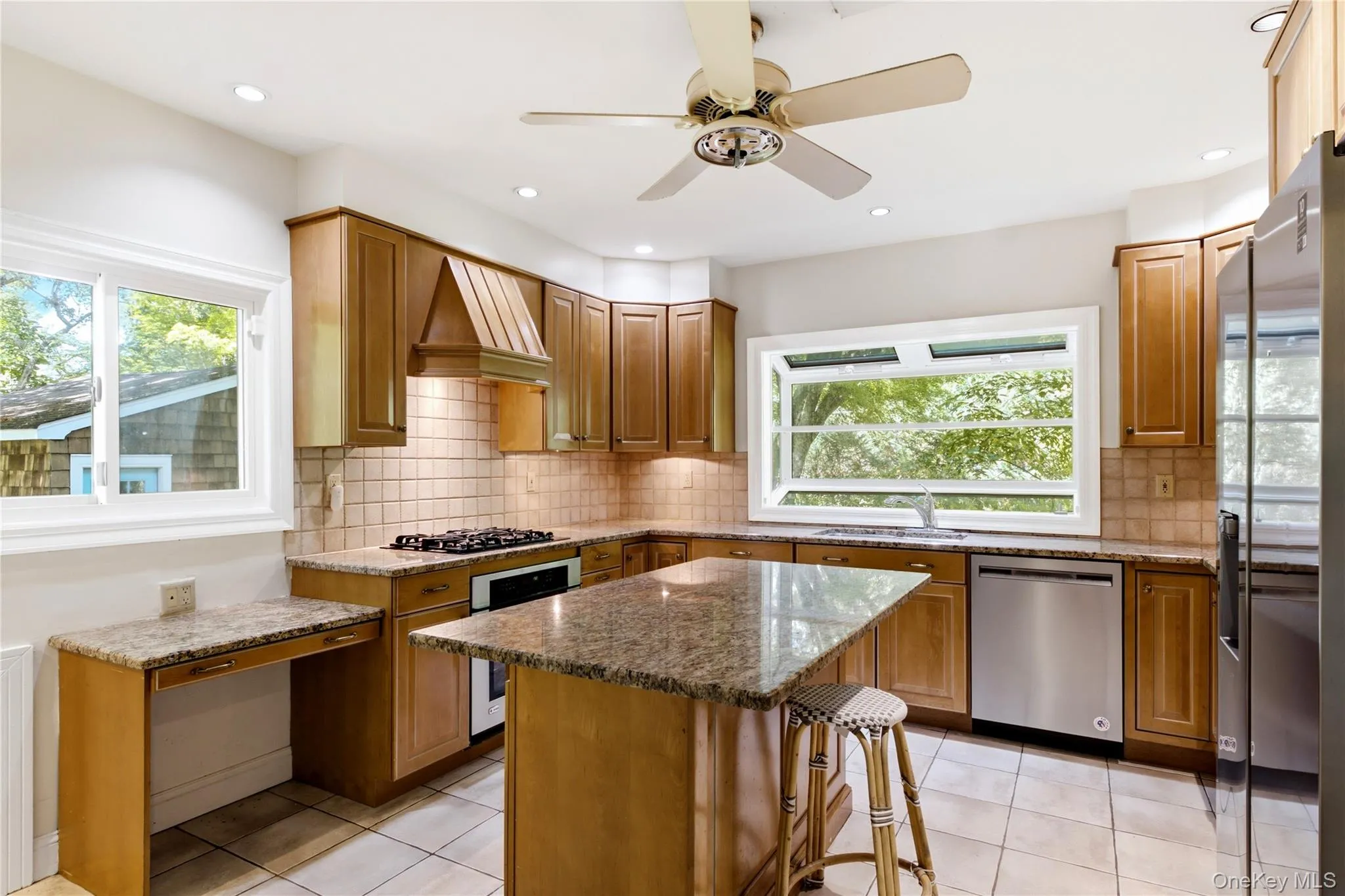 505 Bryant Avenue, North Hempstead, NY, 4 Bedrooms Bedrooms, 9 Rooms Rooms,2 BathroomsBathrooms,Residential Lease,For Rent,Bryant,0,1046524 505 Bryant Avenue, North Hempstead, NY, 4 Bedrooms Bedrooms, 9 Rooms Rooms,2 BathroomsBathrooms,Residential Lease,For Rent,Bryant,0,1046524