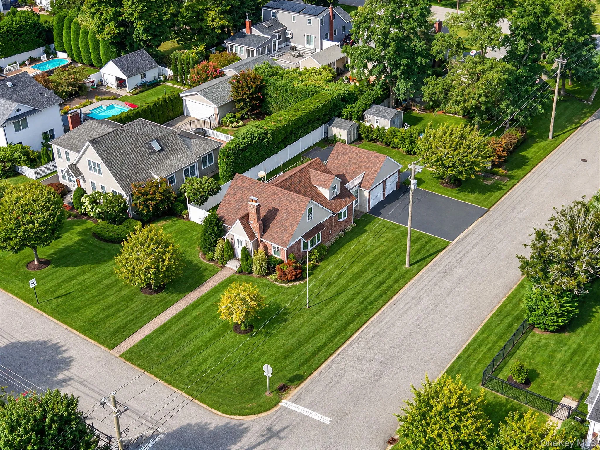 49 Seafield Lane, Islip, NY, 4 Bedrooms Bedrooms, 9 Rooms Rooms,2 BathroomsBathrooms,Residential,For Rent,Seafield,0,1046542 49 Seafield Lane, Islip, NY, 4 Bedrooms Bedrooms, 9 Rooms Rooms,2 BathroomsBathrooms,Residential,For Rent,Seafield,0,1046542