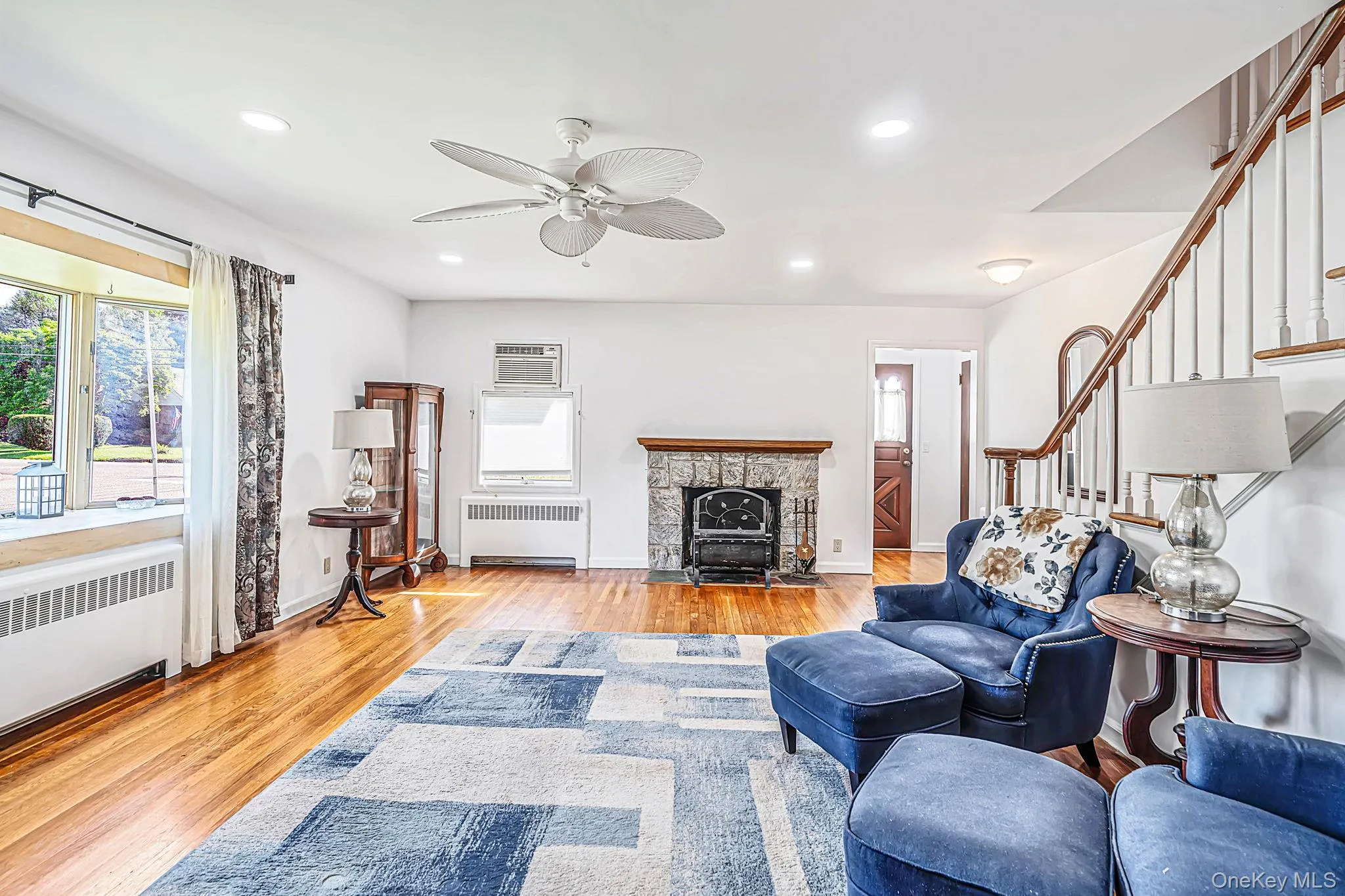 49 Seafield Lane, Islip, NY, 4 Bedrooms Bedrooms, 9 Rooms Rooms,2 BathroomsBathrooms,Residential,For Rent,Seafield,0,1046542 49 Seafield Lane, Islip, NY, 4 Bedrooms Bedrooms, 9 Rooms Rooms,2 BathroomsBathrooms,Residential,For Rent,Seafield,0,1046542