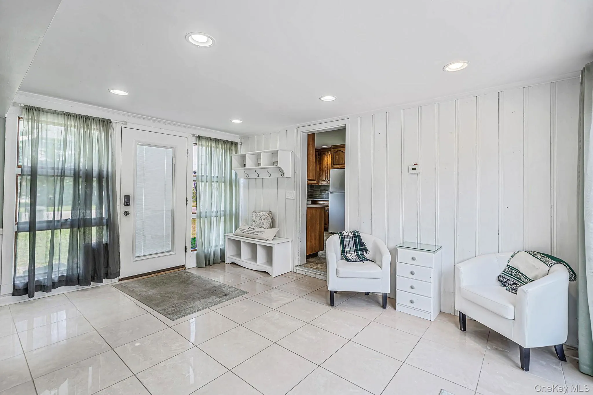 49 Seafield Lane, Islip, NY, 4 Bedrooms Bedrooms, 9 Rooms Rooms,2 BathroomsBathrooms,Residential,For Rent,Seafield,0,1046542 49 Seafield Lane, Islip, NY, 4 Bedrooms Bedrooms, 9 Rooms Rooms,2 BathroomsBathrooms,Residential,For Rent,Seafield,0,1046542