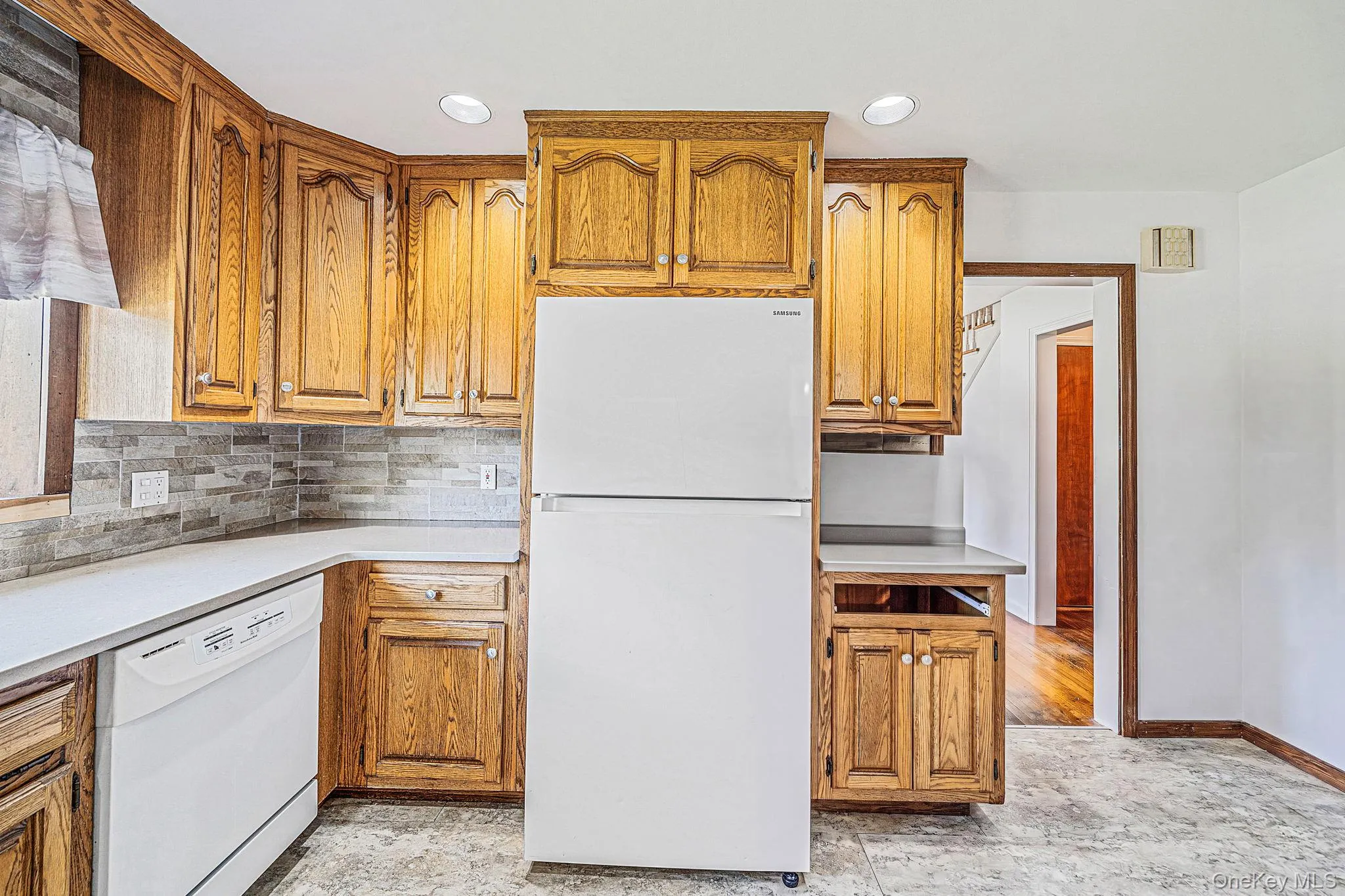 49 Seafield Lane, Islip, NY, 4 Bedrooms Bedrooms, 9 Rooms Rooms,2 BathroomsBathrooms,Residential,For Rent,Seafield,0,1046542 49 Seafield Lane, Islip, NY, 4 Bedrooms Bedrooms, 9 Rooms Rooms,2 BathroomsBathrooms,Residential,For Rent,Seafield,0,1046542