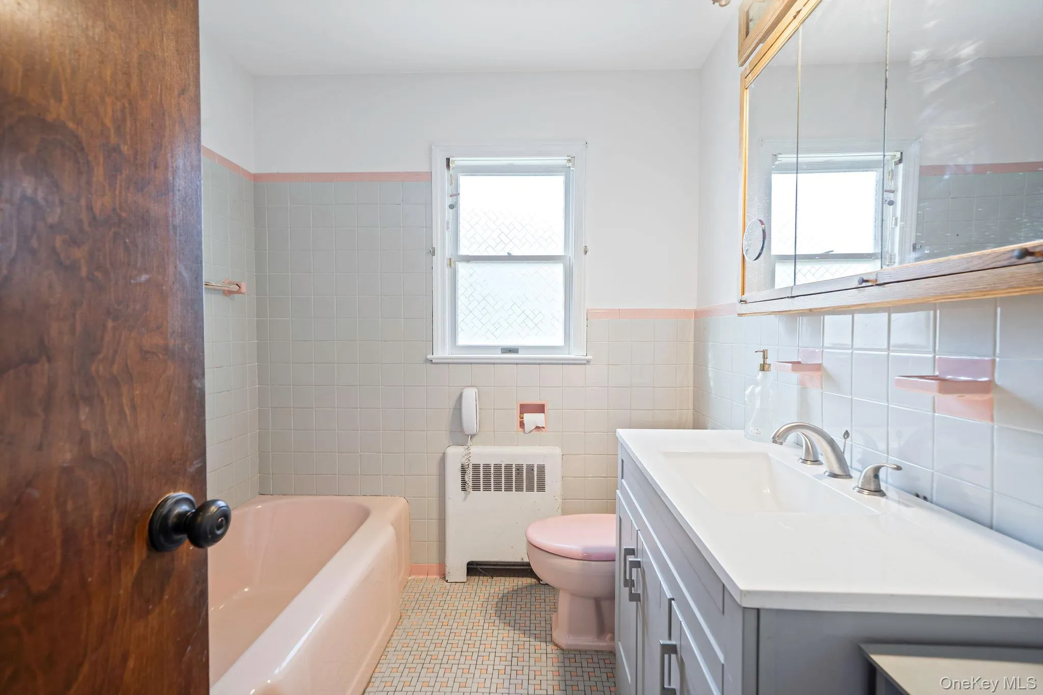 49 Seafield Lane, Islip, NY, 4 Bedrooms Bedrooms, 9 Rooms Rooms,2 BathroomsBathrooms,Residential,For Rent,Seafield,0,1046542 49 Seafield Lane, Islip, NY, 4 Bedrooms Bedrooms, 9 Rooms Rooms,2 BathroomsBathrooms,Residential,For Rent,Seafield,0,1046542