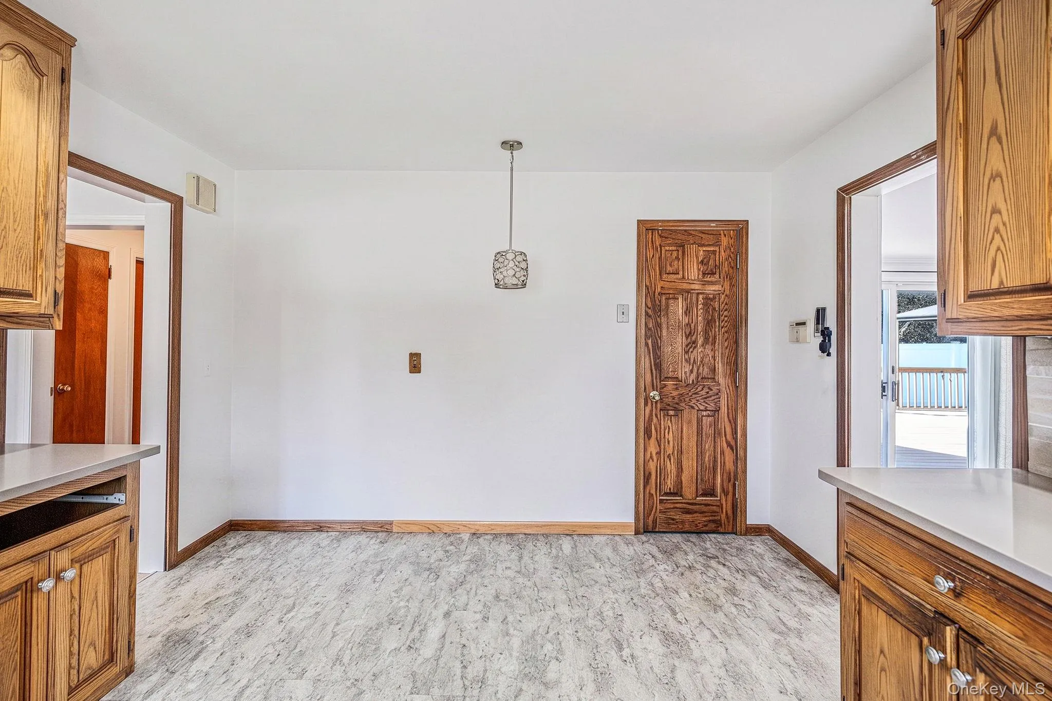49 Seafield Lane, Islip, NY, 4 Bedrooms Bedrooms, 9 Rooms Rooms,2 BathroomsBathrooms,Residential,For Rent,Seafield,0,1046542 49 Seafield Lane, Islip, NY, 4 Bedrooms Bedrooms, 9 Rooms Rooms,2 BathroomsBathrooms,Residential,For Rent,Seafield,0,1046542