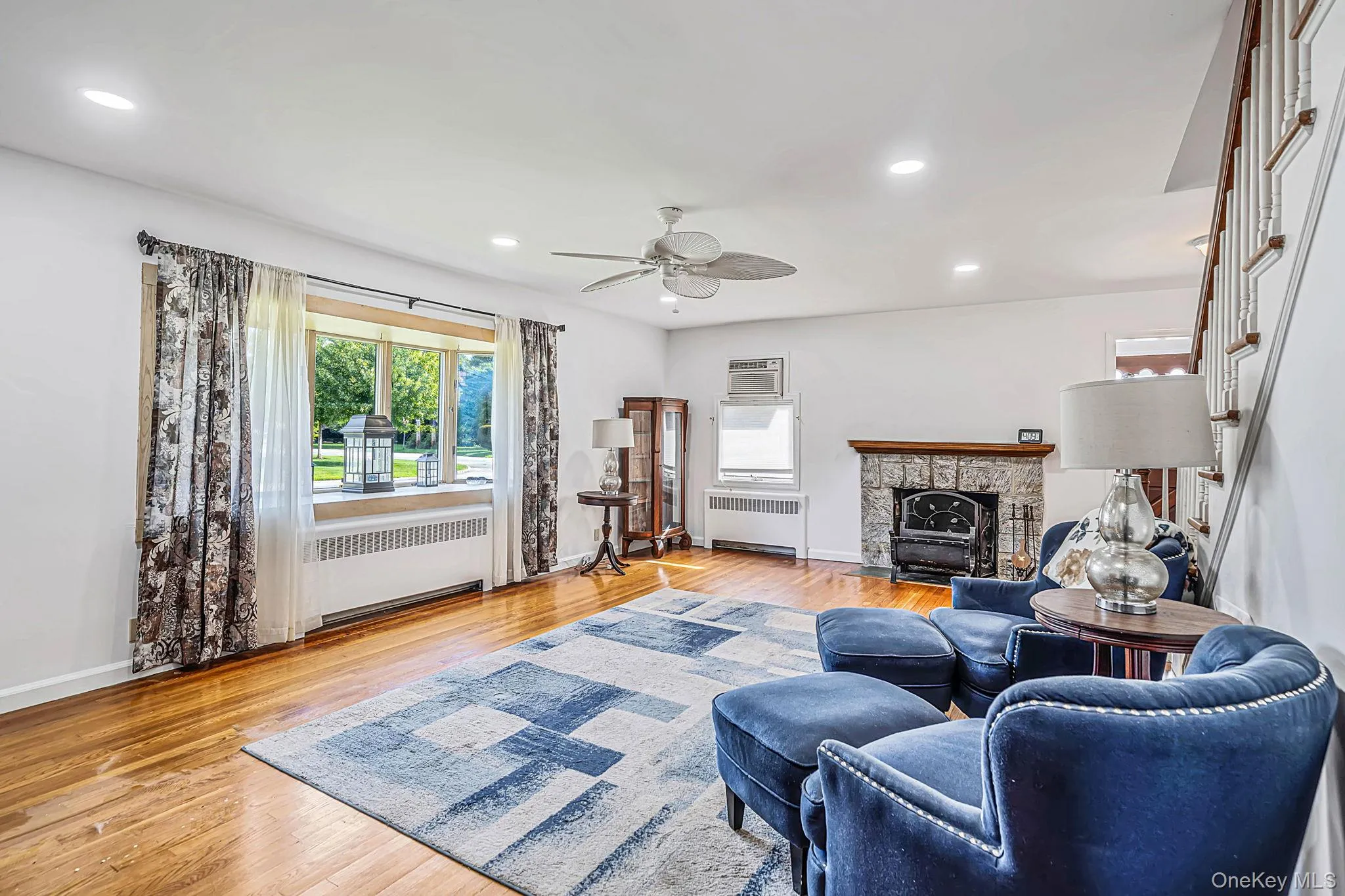 49 Seafield Lane, Islip, NY, 4 Bedrooms Bedrooms, 9 Rooms Rooms,2 BathroomsBathrooms,Residential,For Rent,Seafield,0,1046542 49 Seafield Lane, Islip, NY, 4 Bedrooms Bedrooms, 9 Rooms Rooms,2 BathroomsBathrooms,Residential,For Rent,Seafield,0,1046542