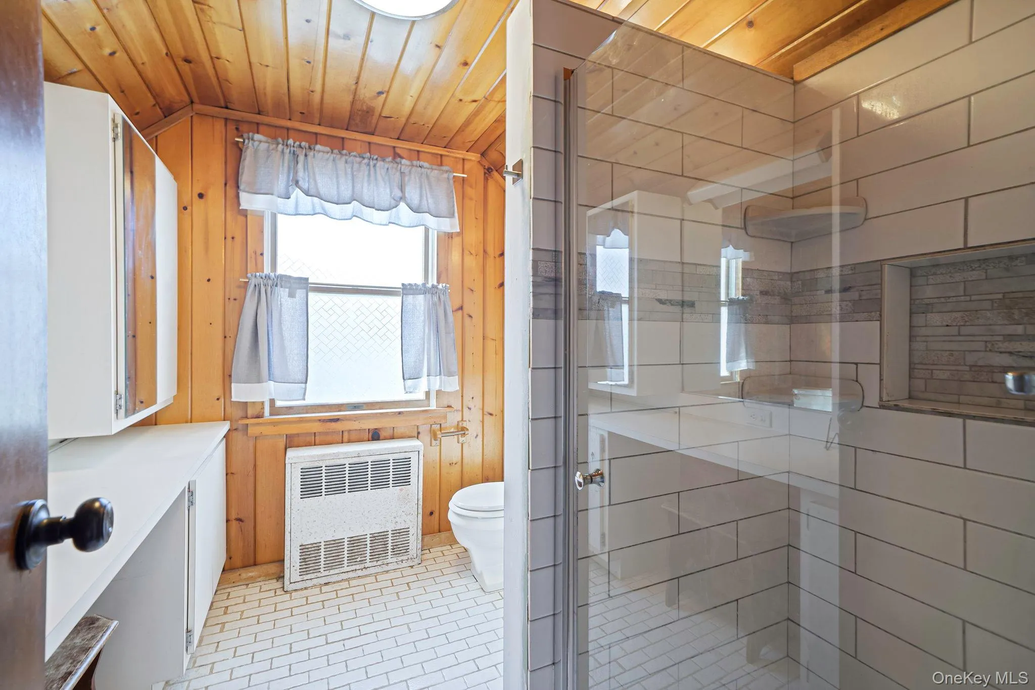 49 Seafield Lane, Islip, NY, 4 Bedrooms Bedrooms, 9 Rooms Rooms,2 BathroomsBathrooms,Residential,For Rent,Seafield,0,1046542 49 Seafield Lane, Islip, NY, 4 Bedrooms Bedrooms, 9 Rooms Rooms,2 BathroomsBathrooms,Residential,For Rent,Seafield,0,1046542