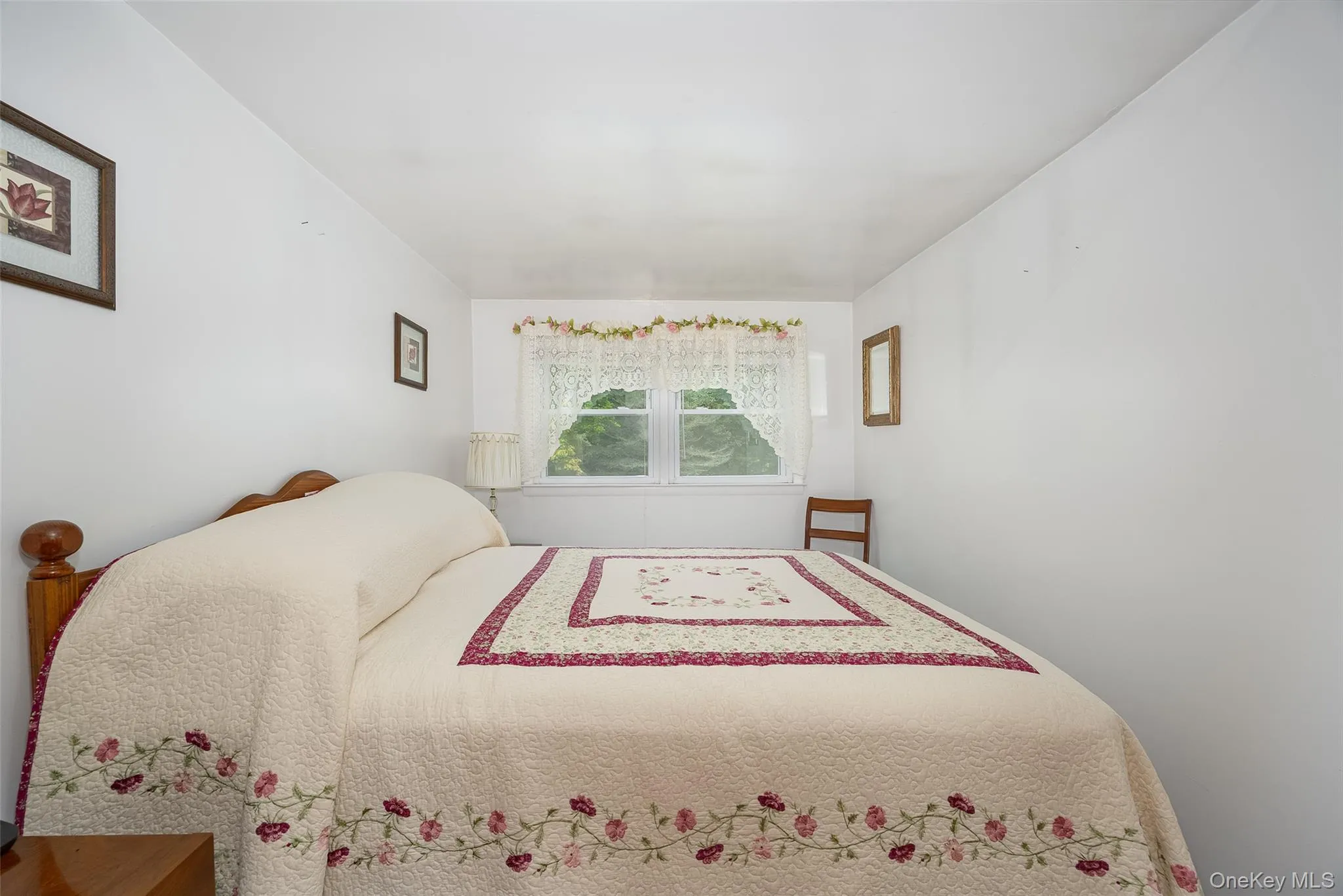 Bedroom 2. Bedroom 2.