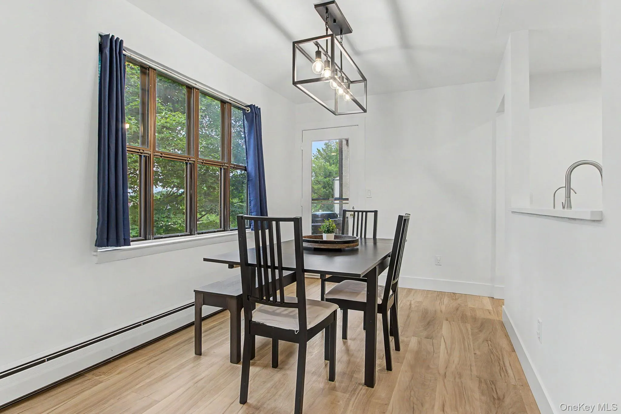 962 Sierra Vista Lane, Clarkstown, NY, 1 Bedroom Bedrooms, 5 Rooms Rooms,1 BathroomBathrooms,Residential,For Rent,Sierra Vista,0,1046544 962 Sierra Vista Lane, Clarkstown, NY, 1 Bedroom Bedrooms, 5 Rooms Rooms,1 BathroomBathrooms,Residential,For Rent,Sierra Vista,0,1046544