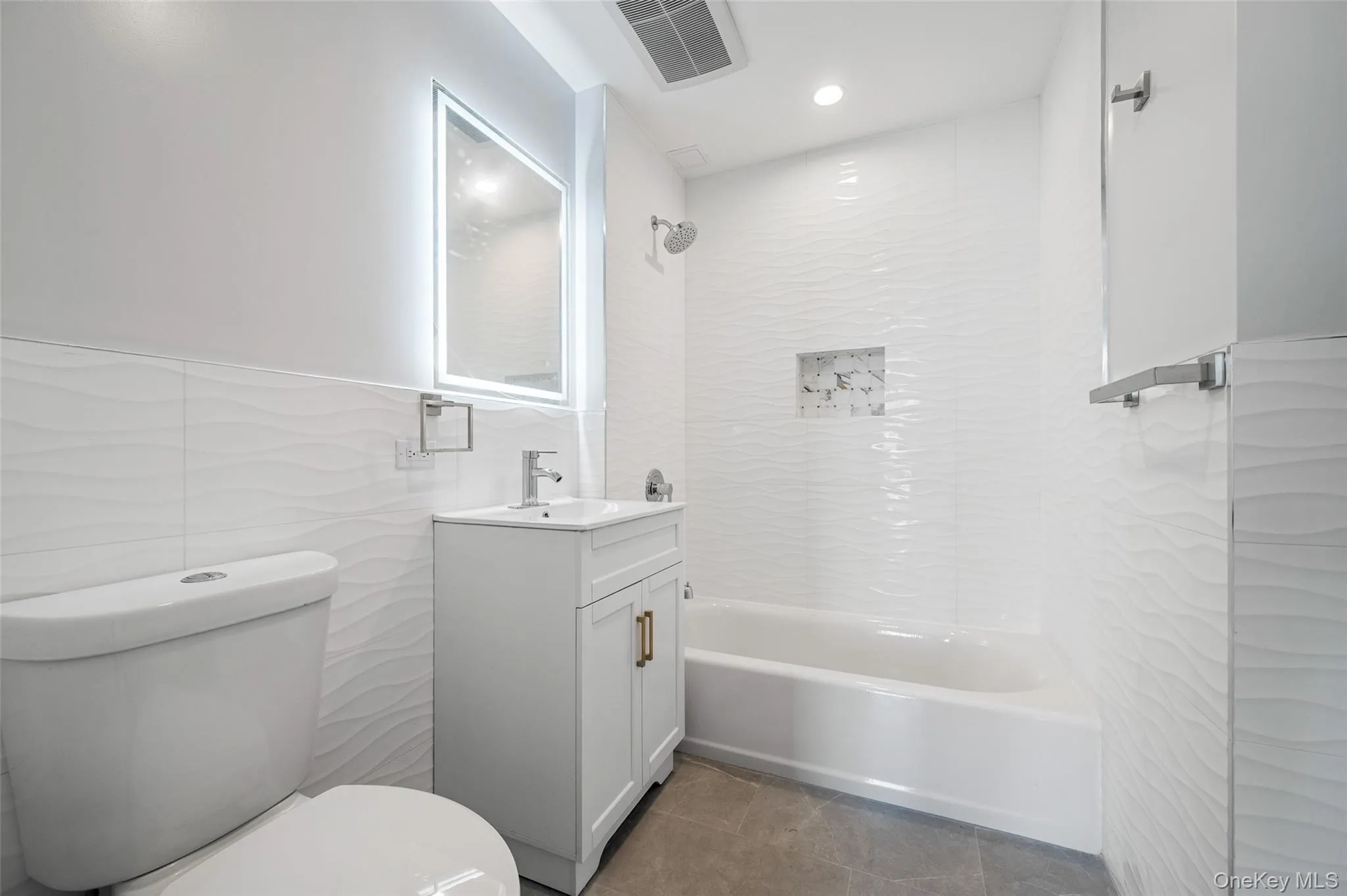 43-34 53rd Street, New York, NY, 1 Bedroom Bedrooms, 3 Rooms Rooms,1 BathroomBathrooms,Residential Lease,For Rent,53rd Street,0,1046545 43-34 53rd Street, New York, NY, 1 Bedroom Bedrooms, 3 Rooms Rooms,1 BathroomBathrooms,Residential Lease,For Rent,53rd Street,0,1046545