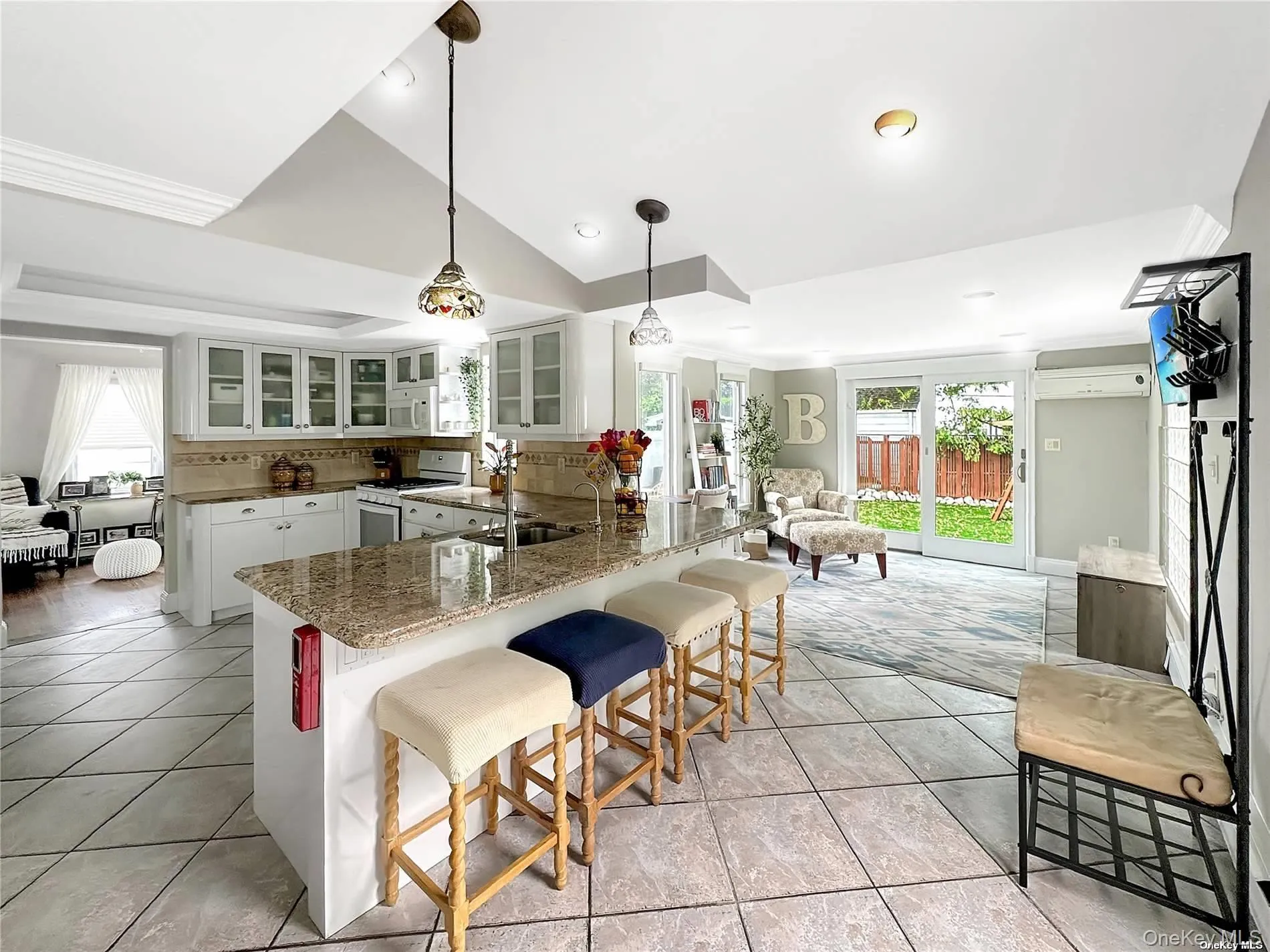 2517 Rockville Centre Parkway, Hempstead, NY, 3 Bedrooms Bedrooms, 8 Rooms Rooms,2 BathroomsBathrooms,Residential,For Rent,Rockville Centre,0,1046547 2517 Rockville Centre Parkway, Hempstead, NY, 3 Bedrooms Bedrooms, 8 Rooms Rooms,2 BathroomsBathrooms,Residential,For Rent,Rockville Centre,0,1046547