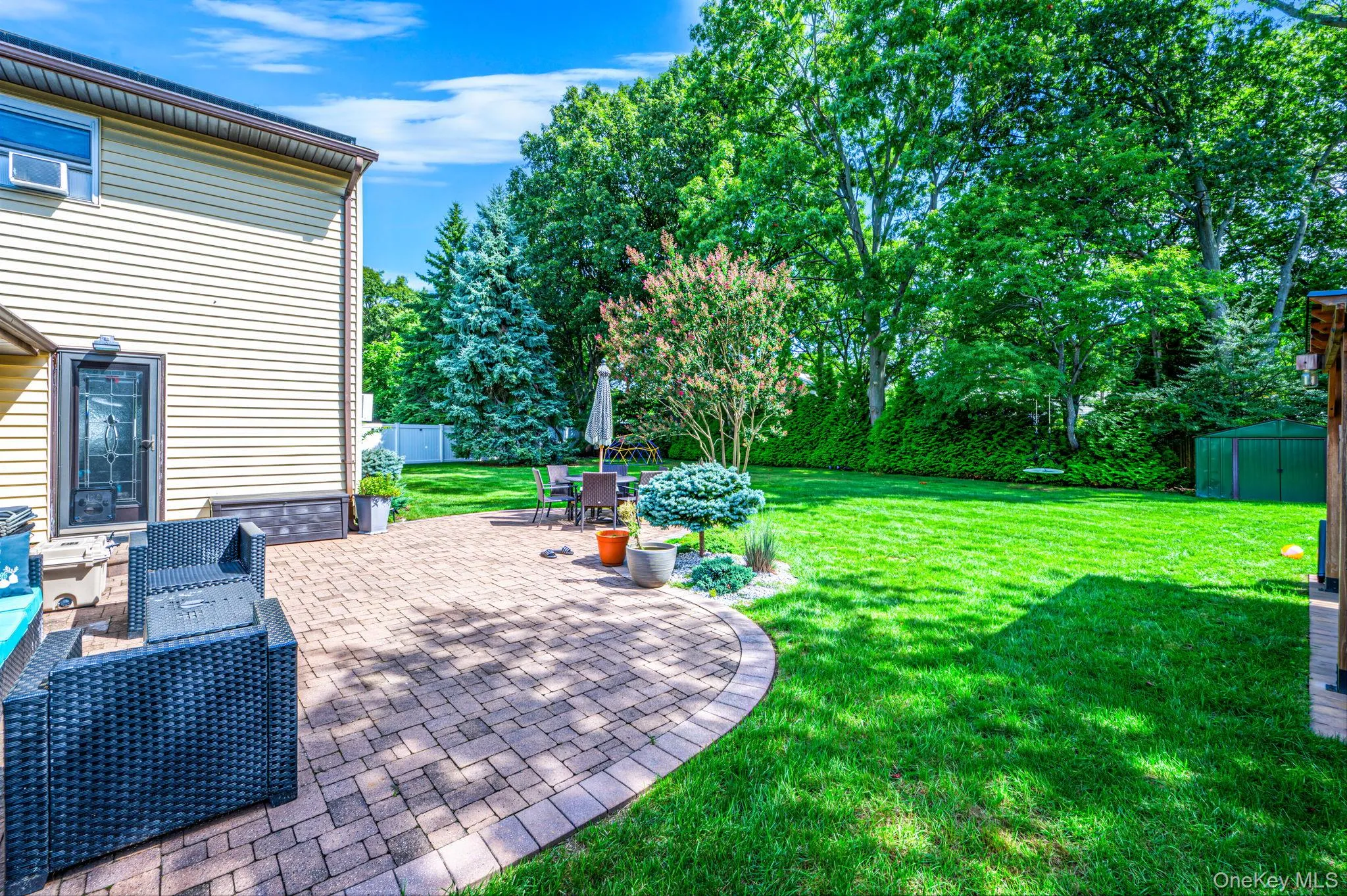 87 Wexford Drive, Islip, NY, 4 Bedrooms Bedrooms, 7 Rooms Rooms,1 BathroomBathrooms,Residential,For Rent,Wexford,0,1046548 87 Wexford Drive, Islip, NY, 4 Bedrooms Bedrooms, 7 Rooms Rooms,1 BathroomBathrooms,Residential,For Rent,Wexford,0,1046548