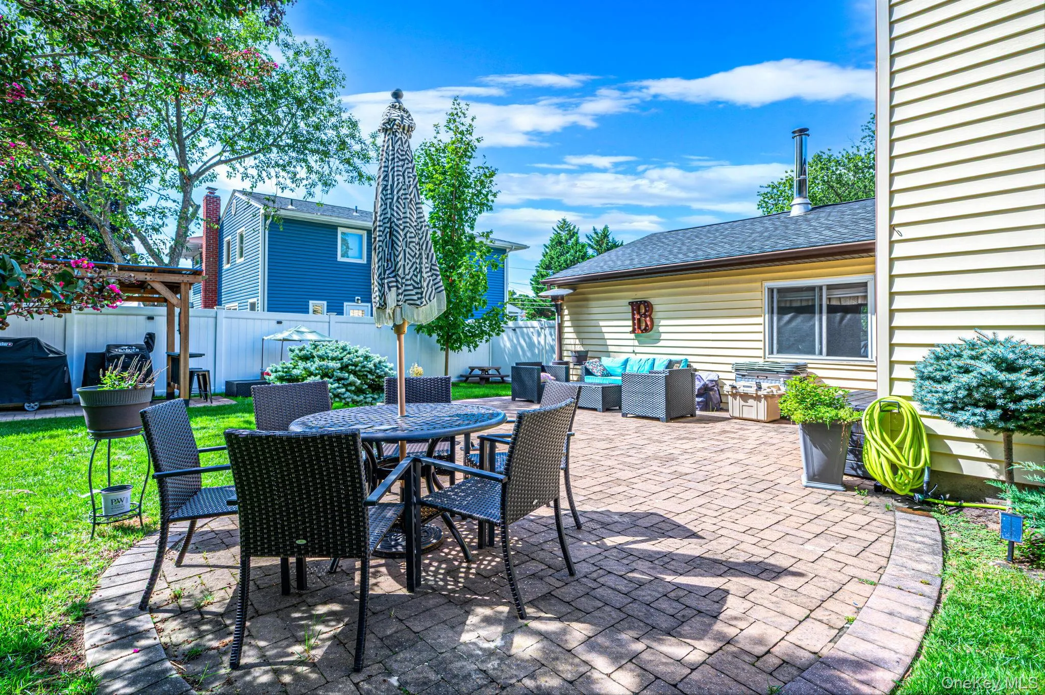 87 Wexford Drive, Islip, NY, 4 Bedrooms Bedrooms, 7 Rooms Rooms,1 BathroomBathrooms,Residential,For Rent,Wexford,0,1046548 87 Wexford Drive, Islip, NY, 4 Bedrooms Bedrooms, 7 Rooms Rooms,1 BathroomBathrooms,Residential,For Rent,Wexford,0,1046548