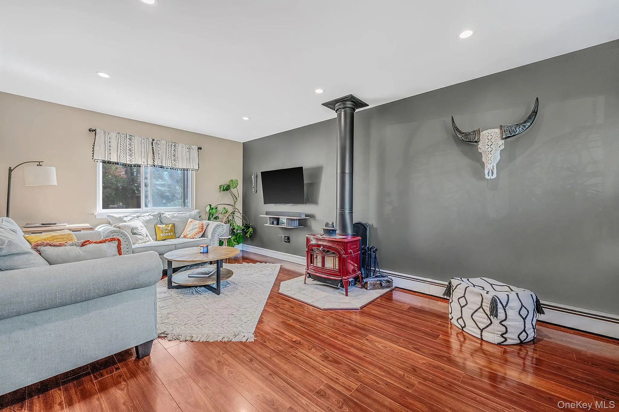 87 Wexford Drive, Islip, NY, 4 Bedrooms Bedrooms, 7 Rooms Rooms,1 BathroomBathrooms,Residential,For Rent,Wexford,0,1046548 87 Wexford Drive, Islip, NY, 4 Bedrooms Bedrooms, 7 Rooms Rooms,1 BathroomBathrooms,Residential,For Rent,Wexford,0,1046548