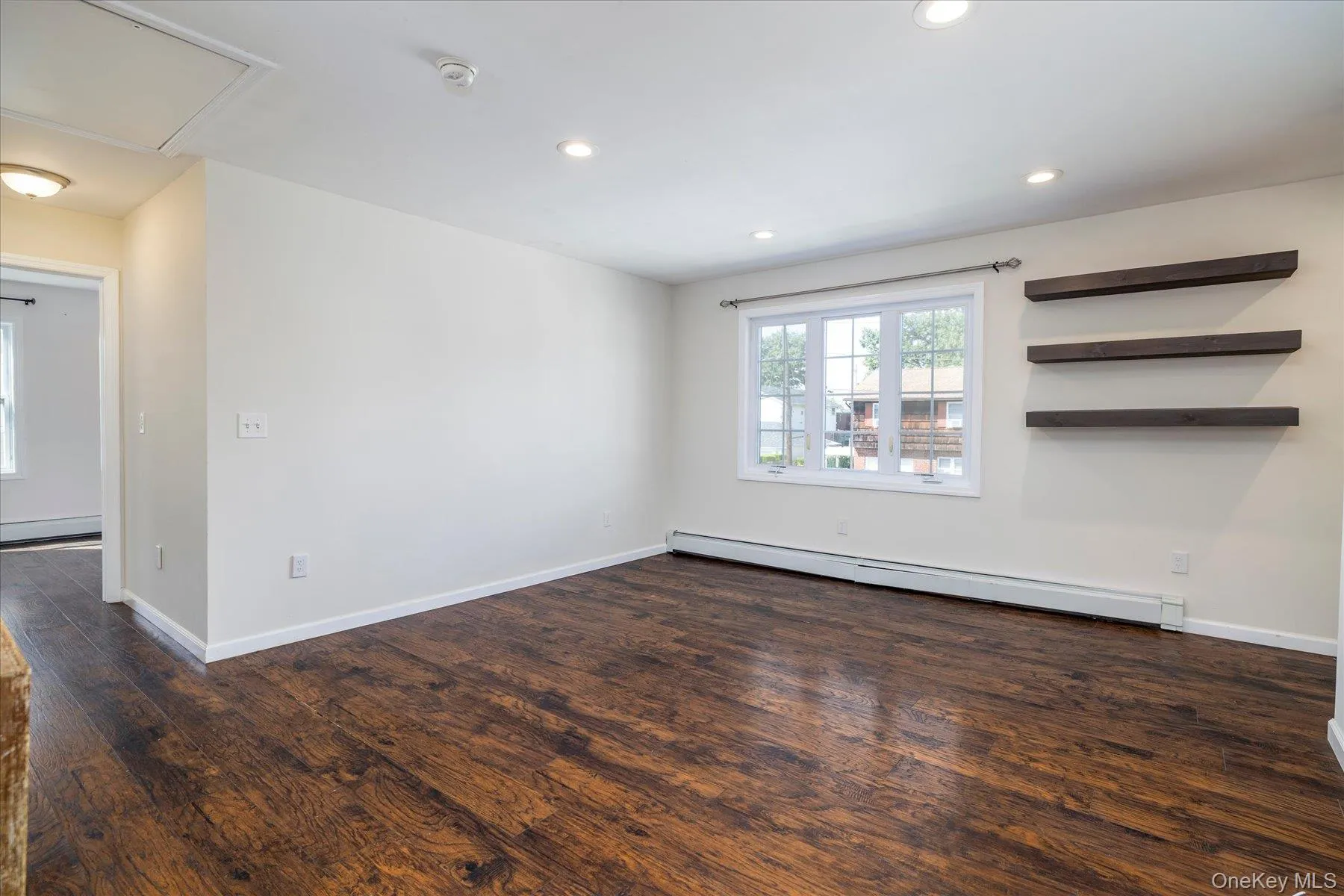 729 Arcadian Avenue, Hempstead, NY, 6 Bedrooms Bedrooms, 9 Rooms Rooms,3 BathroomsBathrooms,Residential,For Rent,Arcadian,0,1046549 729 Arcadian Avenue, Hempstead, NY, 6 Bedrooms Bedrooms, 9 Rooms Rooms,3 BathroomsBathrooms,Residential,For Rent,Arcadian,0,1046549