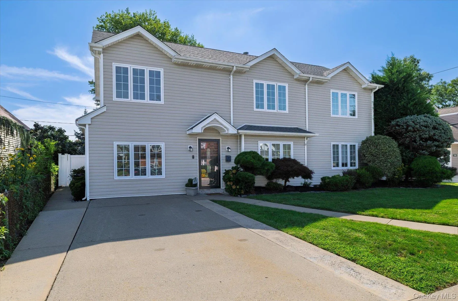 729 Arcadian Avenue, Hempstead, NY, 6 Bedrooms Bedrooms, 9 Rooms Rooms,3 BathroomsBathrooms,Residential,For Rent,Arcadian,0,1046549 729 Arcadian Avenue, Hempstead, NY, 6 Bedrooms Bedrooms, 9 Rooms Rooms,3 BathroomsBathrooms,Residential,For Rent,Arcadian,0,1046549