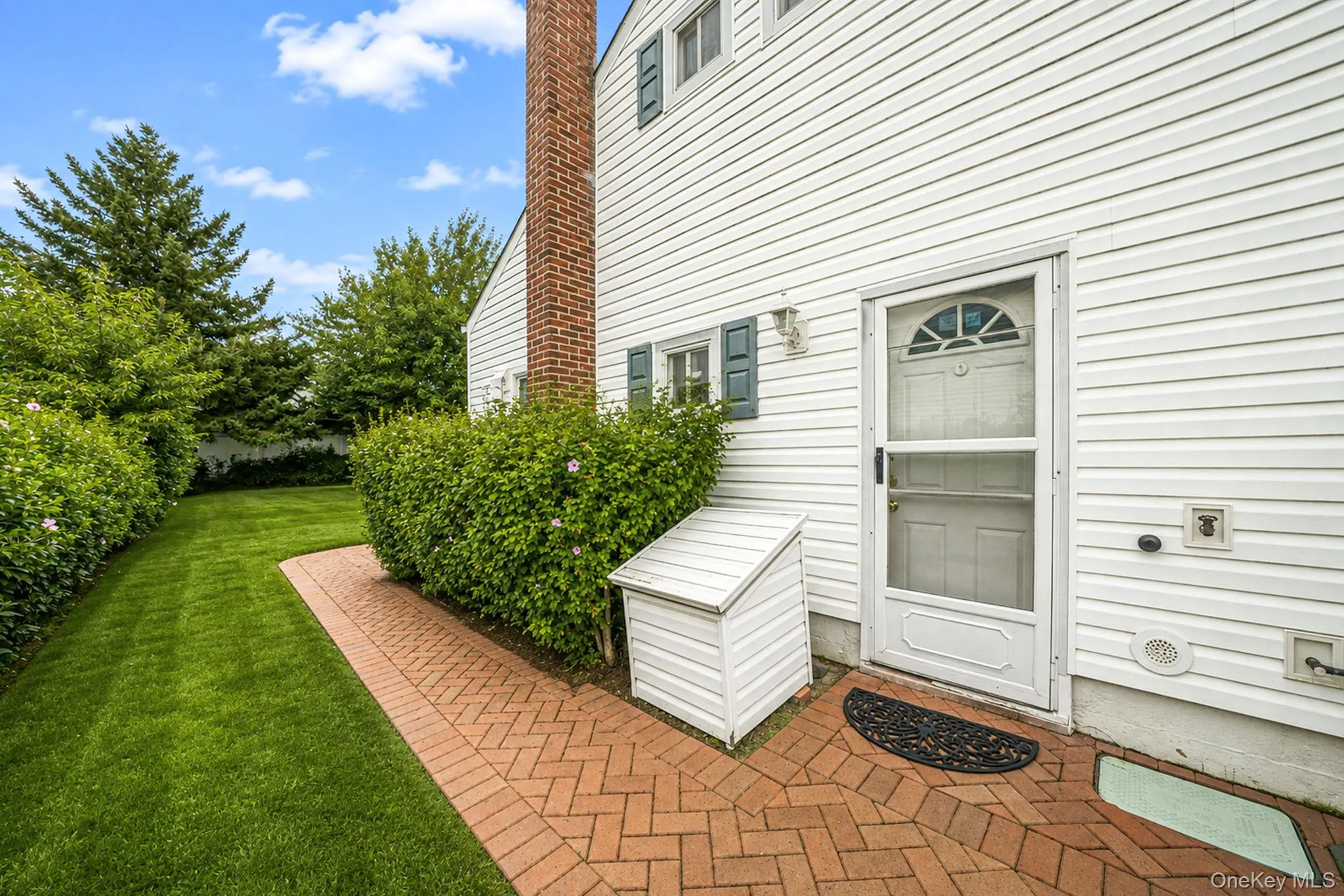 69 Pilcher Street, Babylon, NY, 3 Bedrooms Bedrooms, 7 Rooms Rooms,1 BathroomBathrooms,Residential,For Rent,Pilcher,0,1046550 69 Pilcher Street, Babylon, NY, 3 Bedrooms Bedrooms, 7 Rooms Rooms,1 BathroomBathrooms,Residential,For Rent,Pilcher,0,1046550