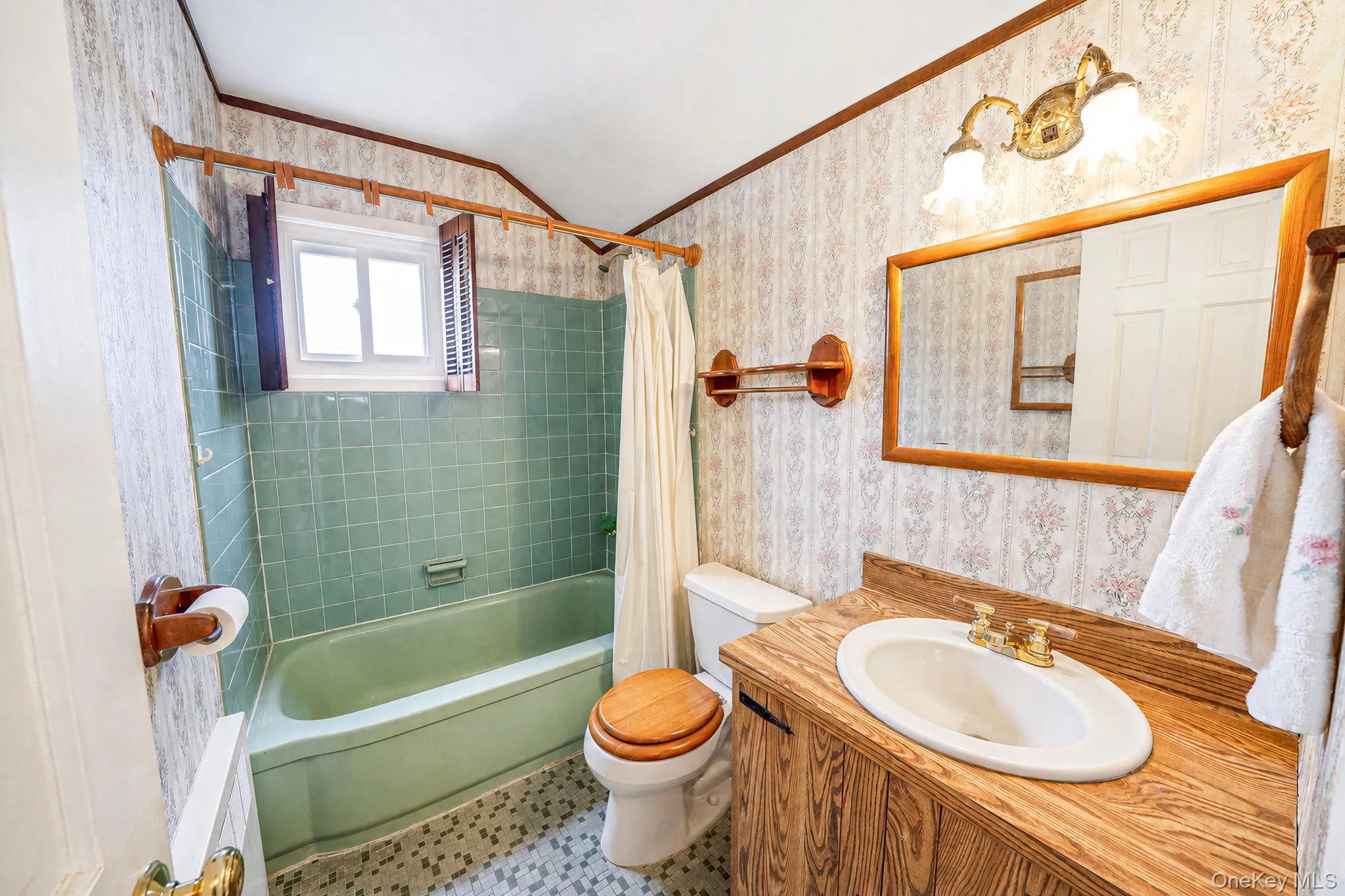 69 Pilcher Street, Babylon, NY, 3 Bedrooms Bedrooms, 7 Rooms Rooms,1 BathroomBathrooms,Residential,For Rent,Pilcher,0,1046550 69 Pilcher Street, Babylon, NY, 3 Bedrooms Bedrooms, 7 Rooms Rooms,1 BathroomBathrooms,Residential,For Rent,Pilcher,0,1046550