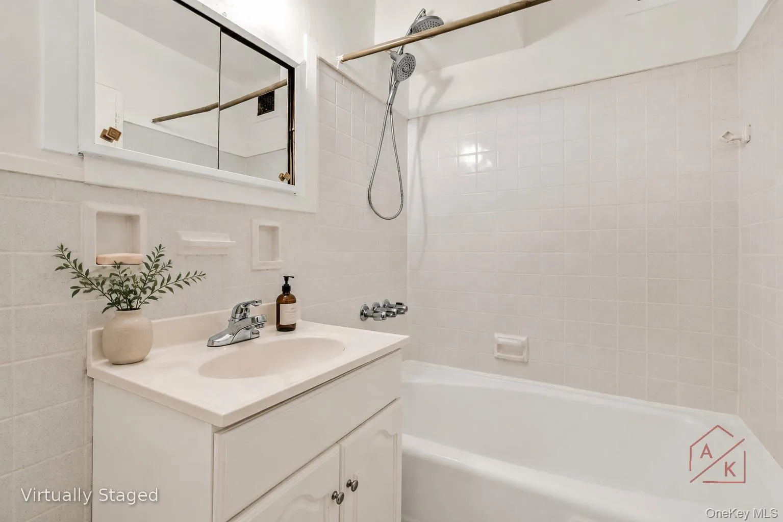 41-31 51 St Street, New York, NY, 1 Bedroom Bedrooms, 3 Rooms Rooms,1 BathroomBathrooms,Residential,For Rent,51 St,0,1046554 41-31 51 St Street, New York, NY, 1 Bedroom Bedrooms, 3 Rooms Rooms,1 BathroomBathrooms,Residential,For Rent,51 St,0,1046554