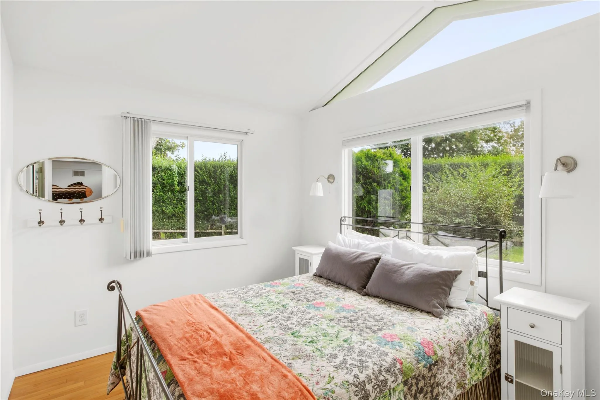 7 Pond Road, East Hampton, NY, 4 Bedrooms Bedrooms, 8 Rooms Rooms,2 BathroomsBathrooms,Residential,For Rent,Pond,0,1046558 7 Pond Road, East Hampton, NY, 4 Bedrooms Bedrooms, 8 Rooms Rooms,2 BathroomsBathrooms,Residential,For Rent,Pond,0,1046558