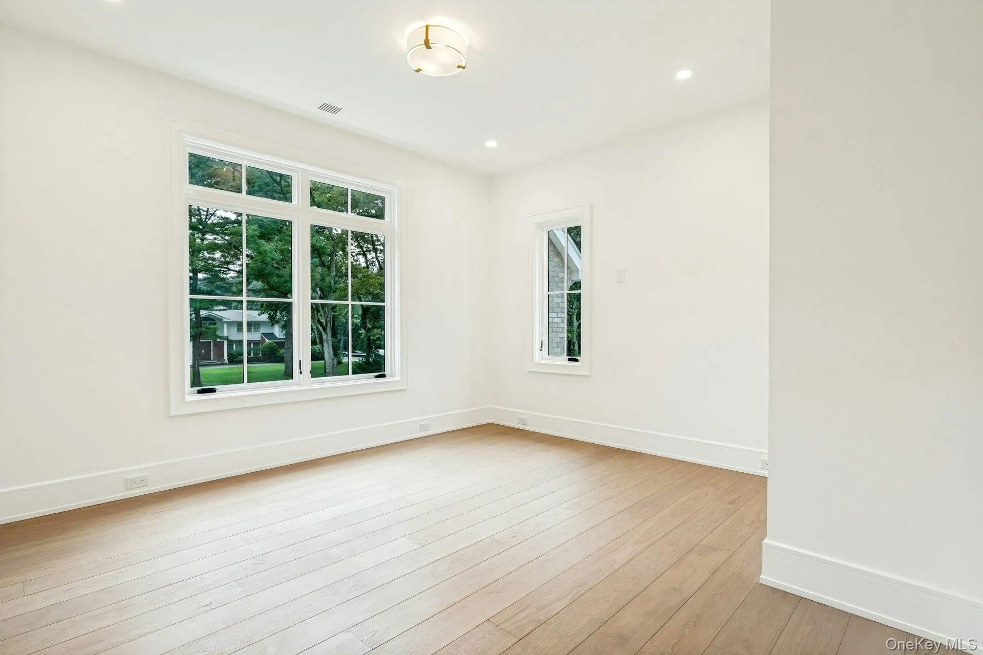 25 Creek Farms Road, North Hempstead, NY, 6 Bedrooms Bedrooms, 20 Rooms Rooms,7 BathroomsBathrooms,Residential,For Rent,Creek Farms,0,1046560 25 Creek Farms Road, North Hempstead, NY, 6 Bedrooms Bedrooms, 20 Rooms Rooms,7 BathroomsBathrooms,Residential,For Rent,Creek Farms,0,1046560