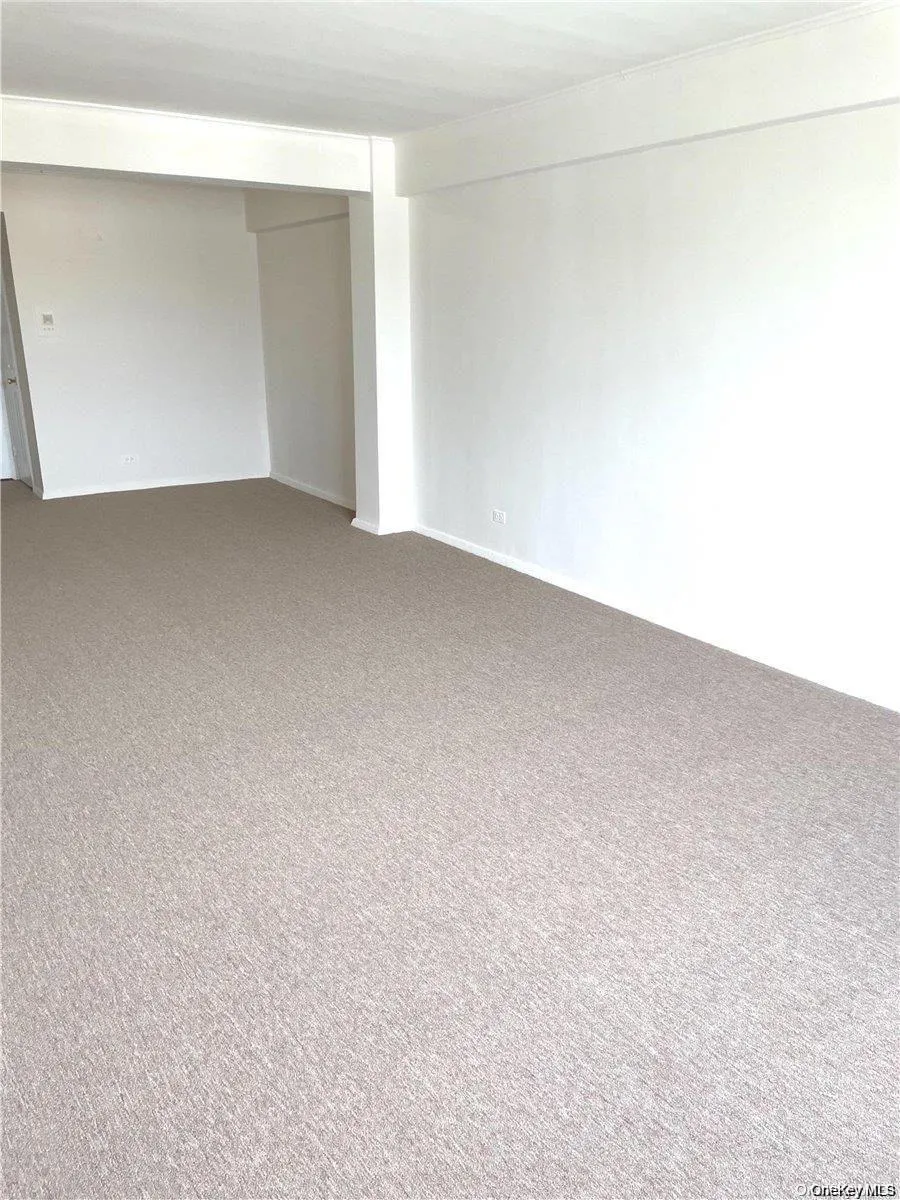 88-30 182 Street, New York, NY, 1 Bedroom Bedrooms, 3 Rooms Rooms,1 BathroomBathrooms,Residential,For Rent,182,0,1046561 88-30 182 Street, New York, NY, 1 Bedroom Bedrooms, 3 Rooms Rooms,1 BathroomBathrooms,Residential,For Rent,182,0,1046561