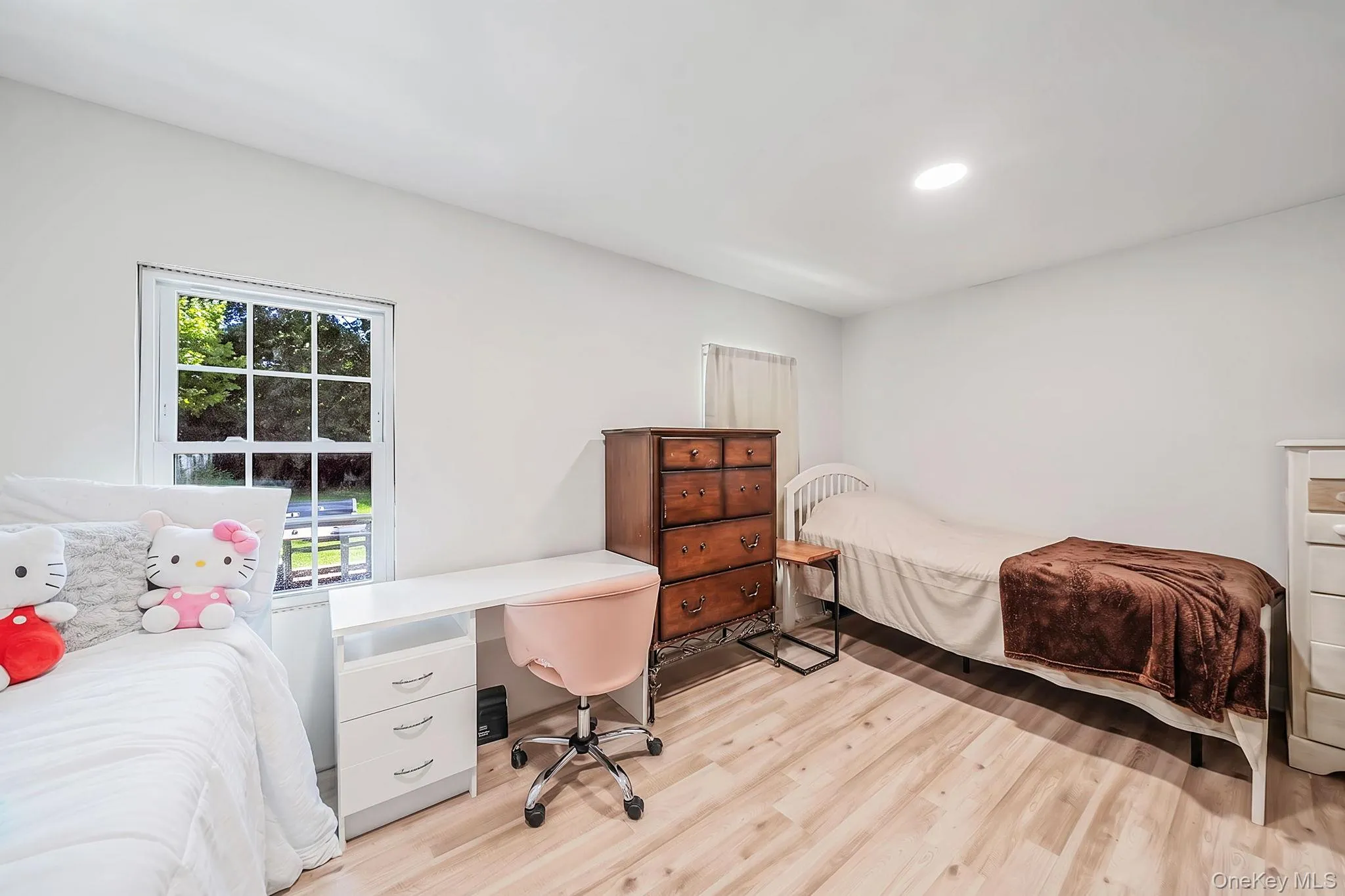 12 Allanwood Drive, Brookhaven, NY, 3 Bedrooms Bedrooms, 6 Rooms Rooms,1 BathroomBathrooms,Residential,For Rent,Allanwood,0,1046565 12 Allanwood Drive, Brookhaven, NY, 3 Bedrooms Bedrooms, 6 Rooms Rooms,1 BathroomBathrooms,Residential,For Rent,Allanwood,0,1046565